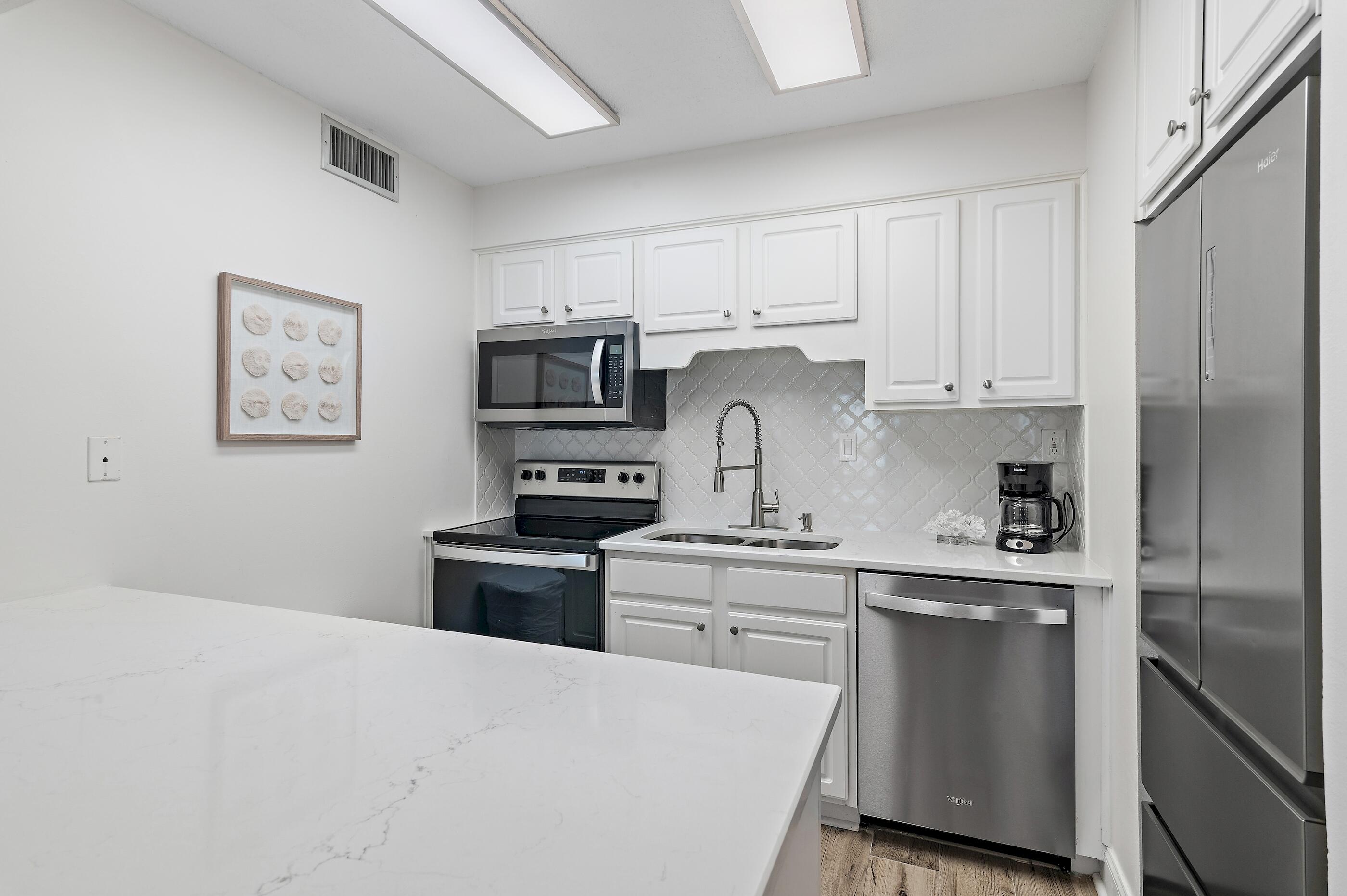 JETTY EAST CONDO - Residential