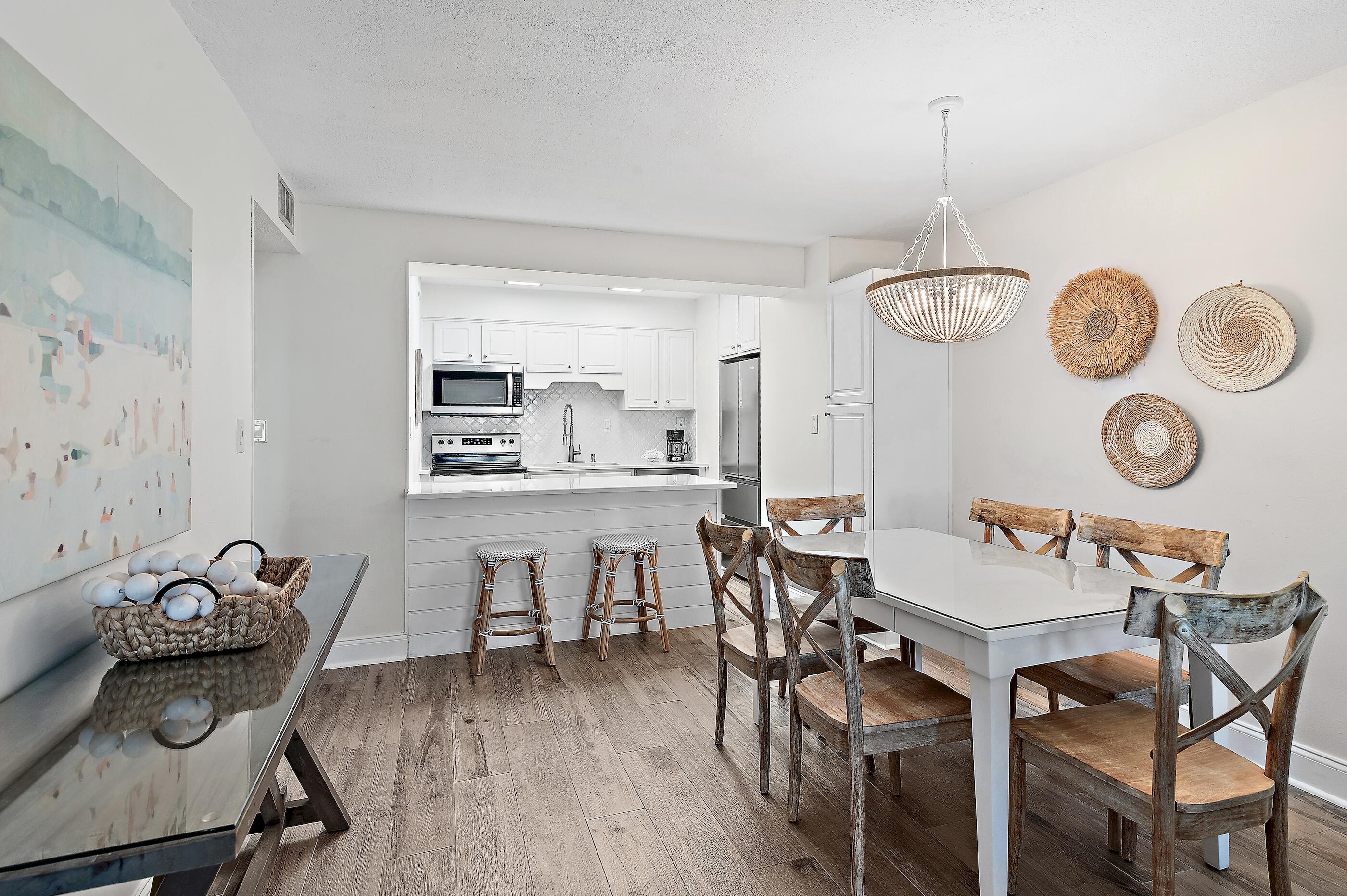 JETTY EAST CONDO - Residential