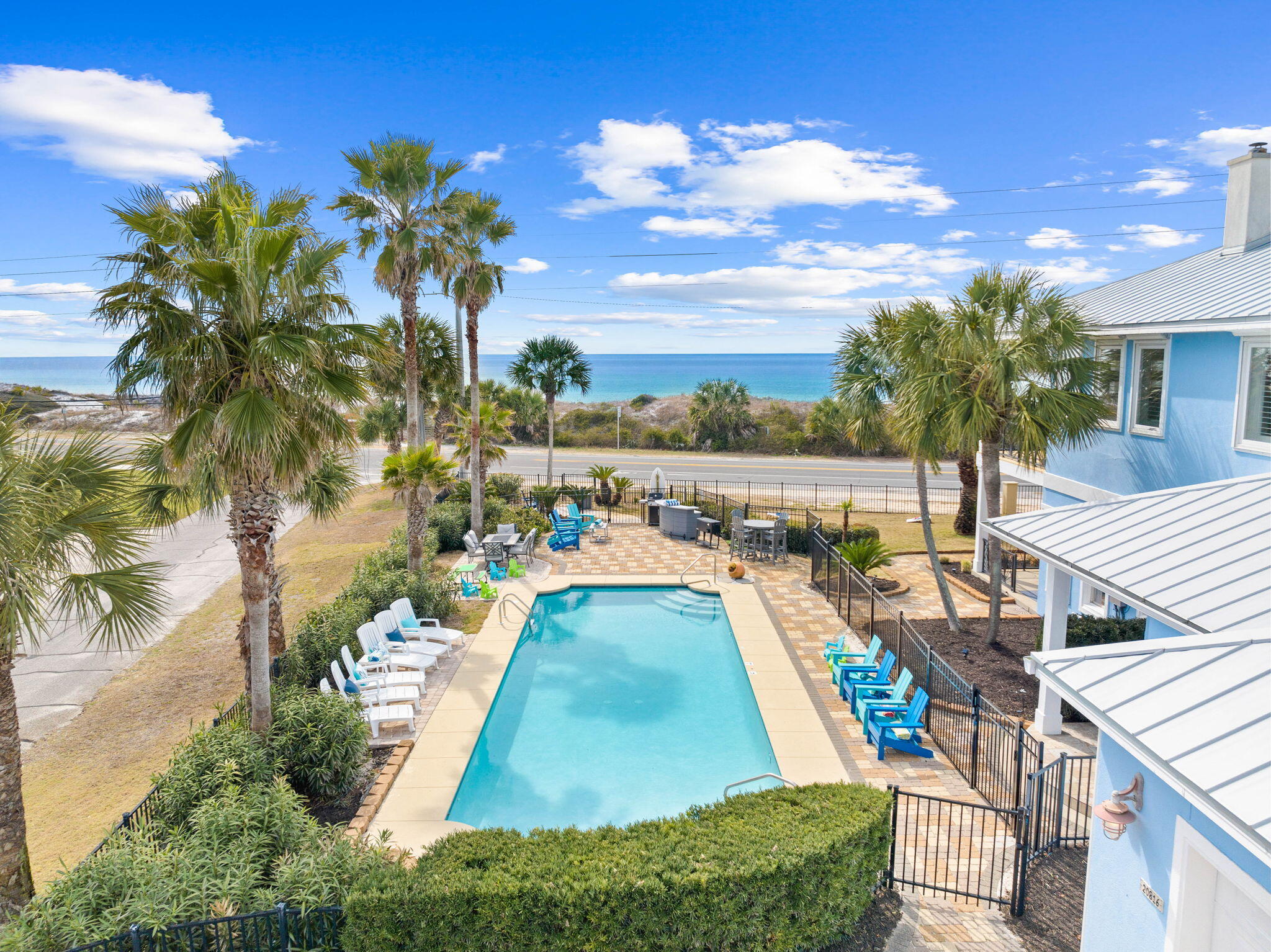 SANTA MONICA BEACH - Residential