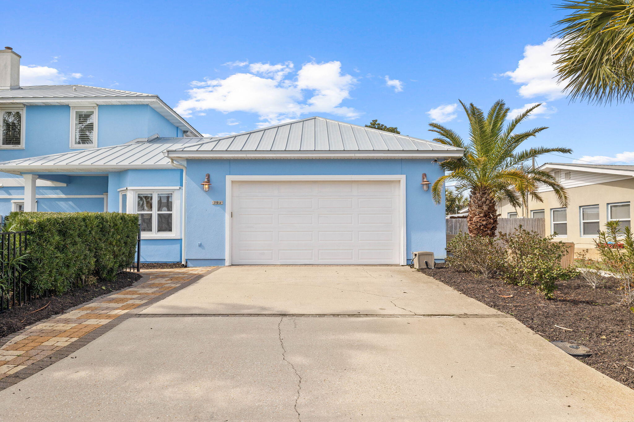 SANTA MONICA BEACH - Residential
