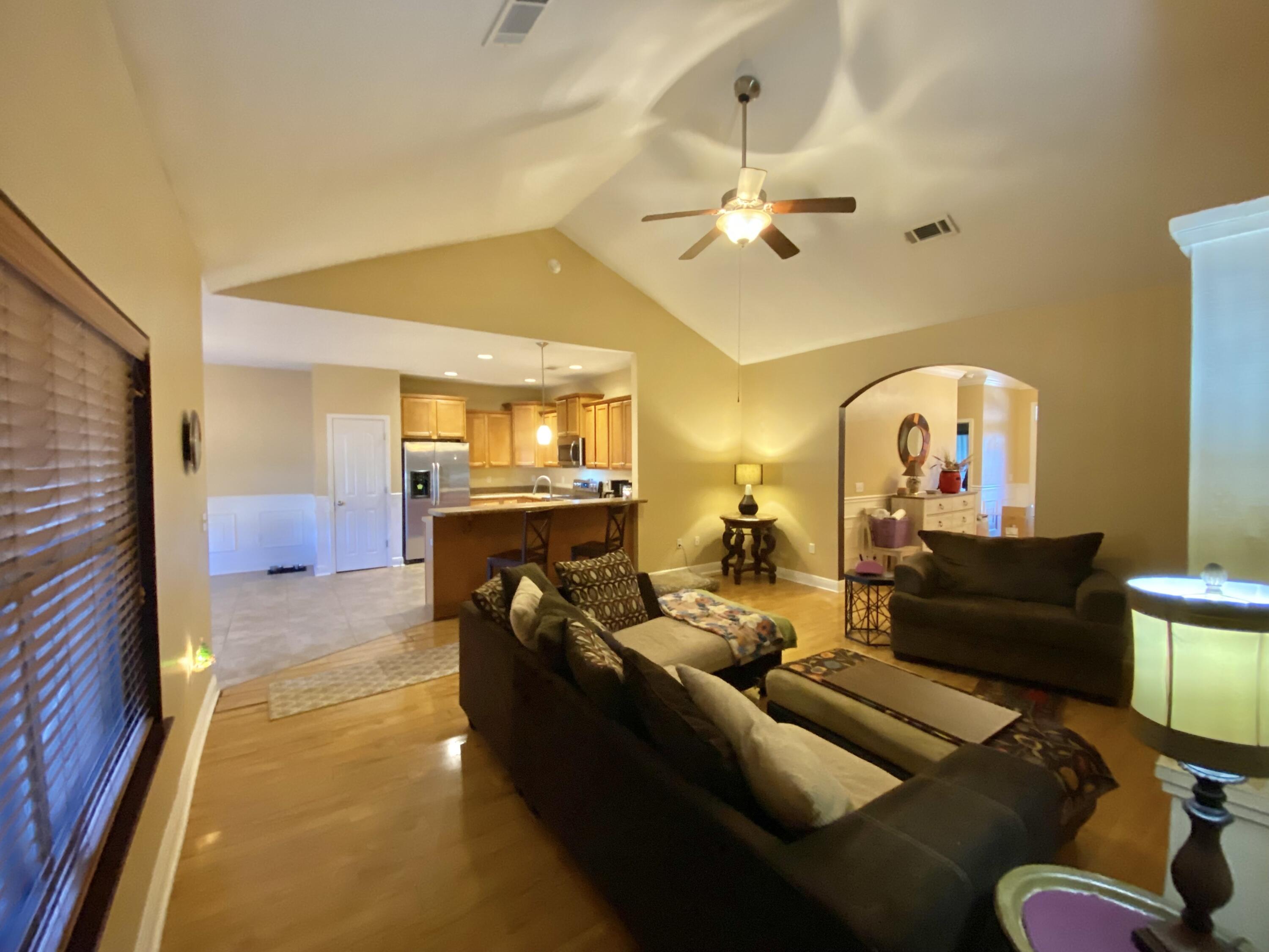 ROLLING RIDGE S/D - Residential