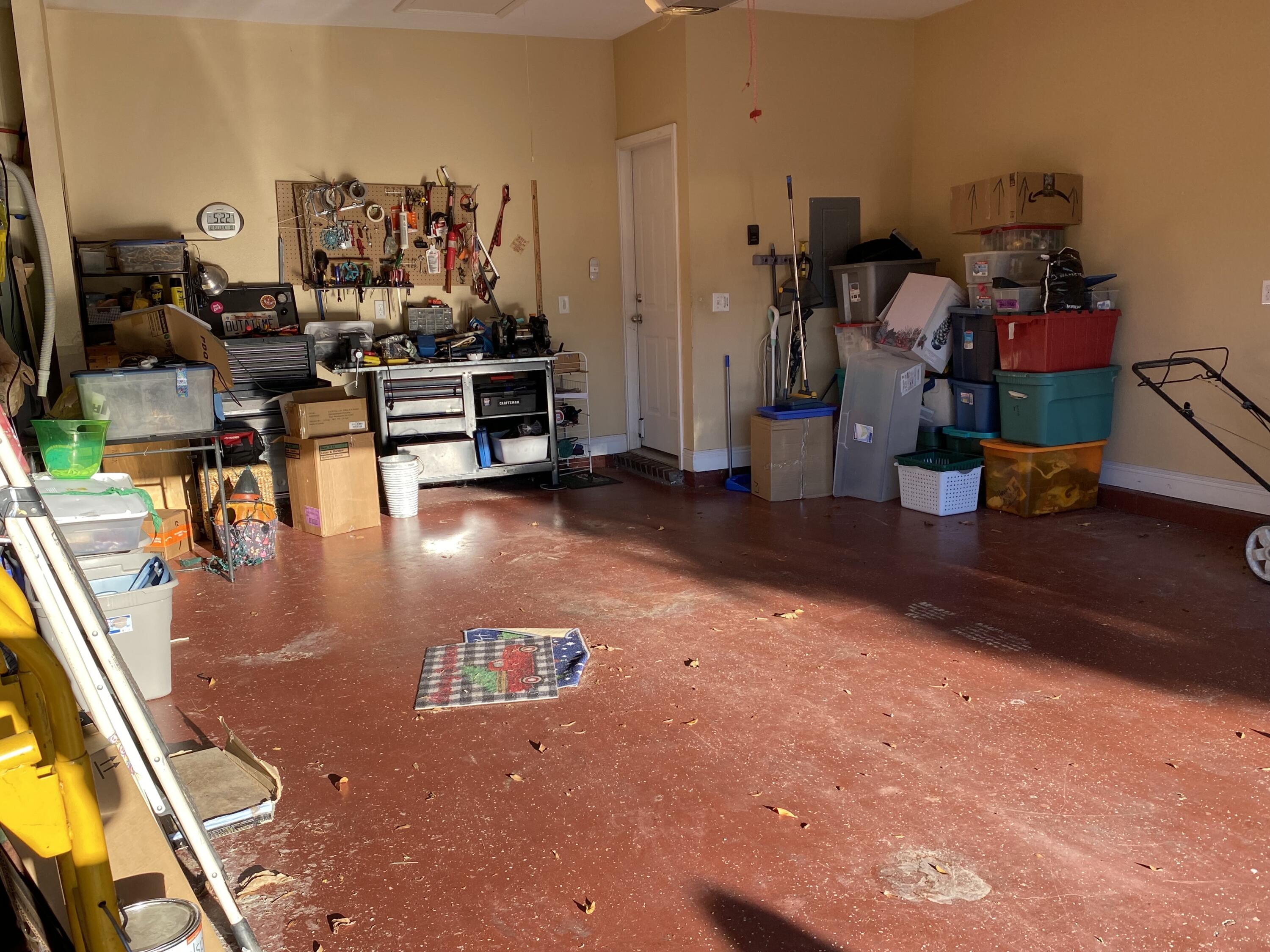 ROLLING RIDGE S/D - Residential