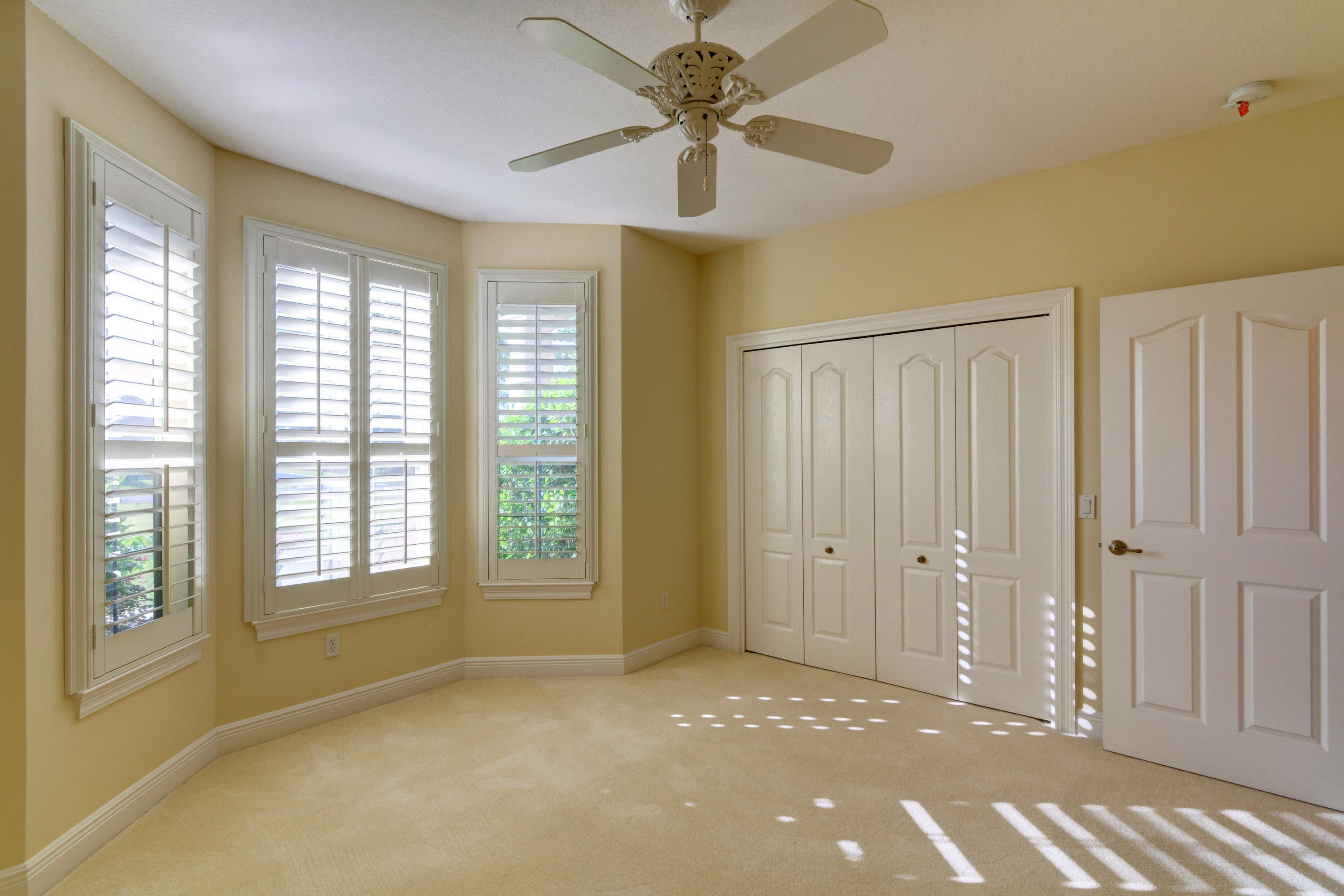 HIDDEN CREEK AT HOLLEY BY THE SEA - Residential