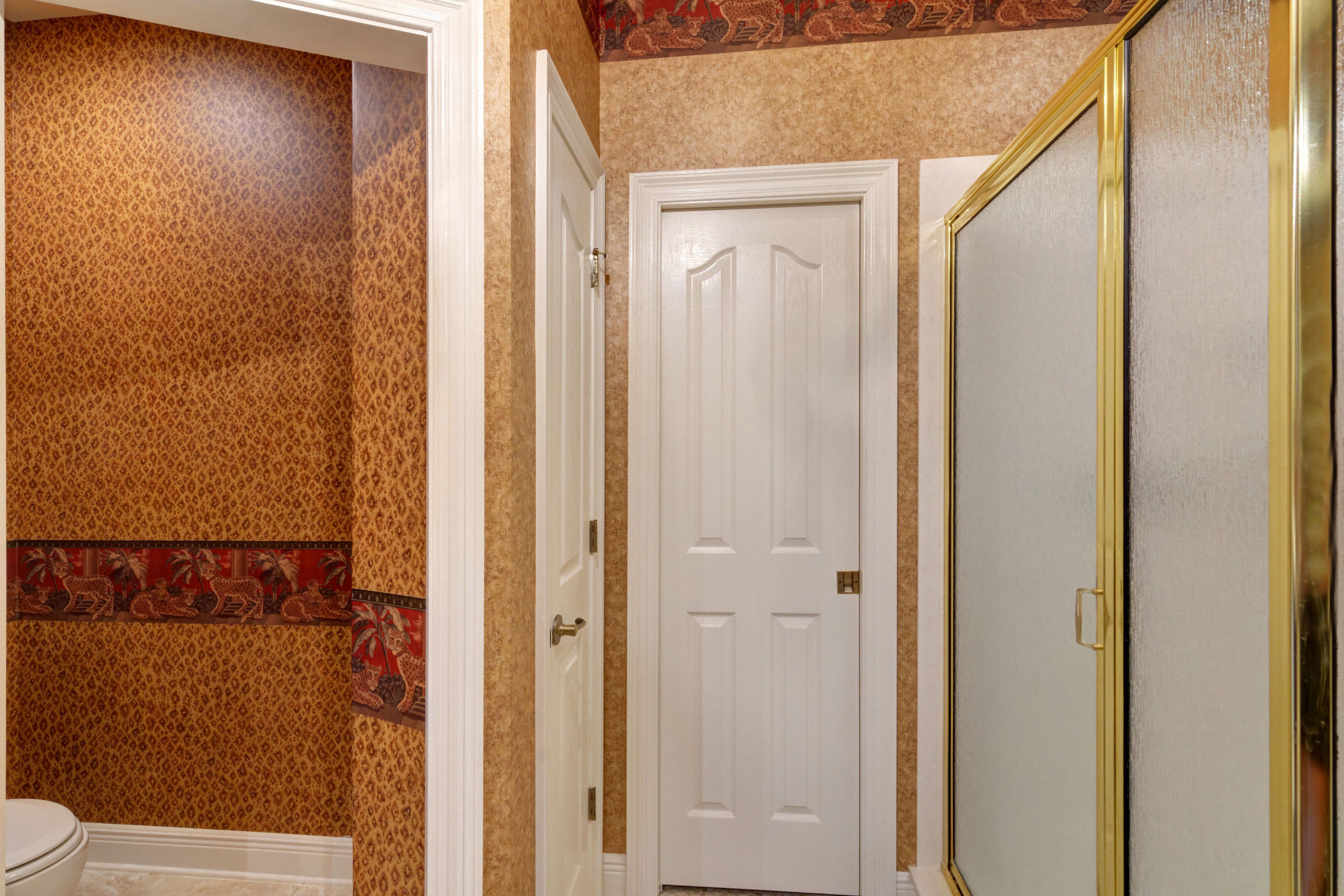 HIDDEN CREEK AT HOLLEY BY THE SEA - Residential