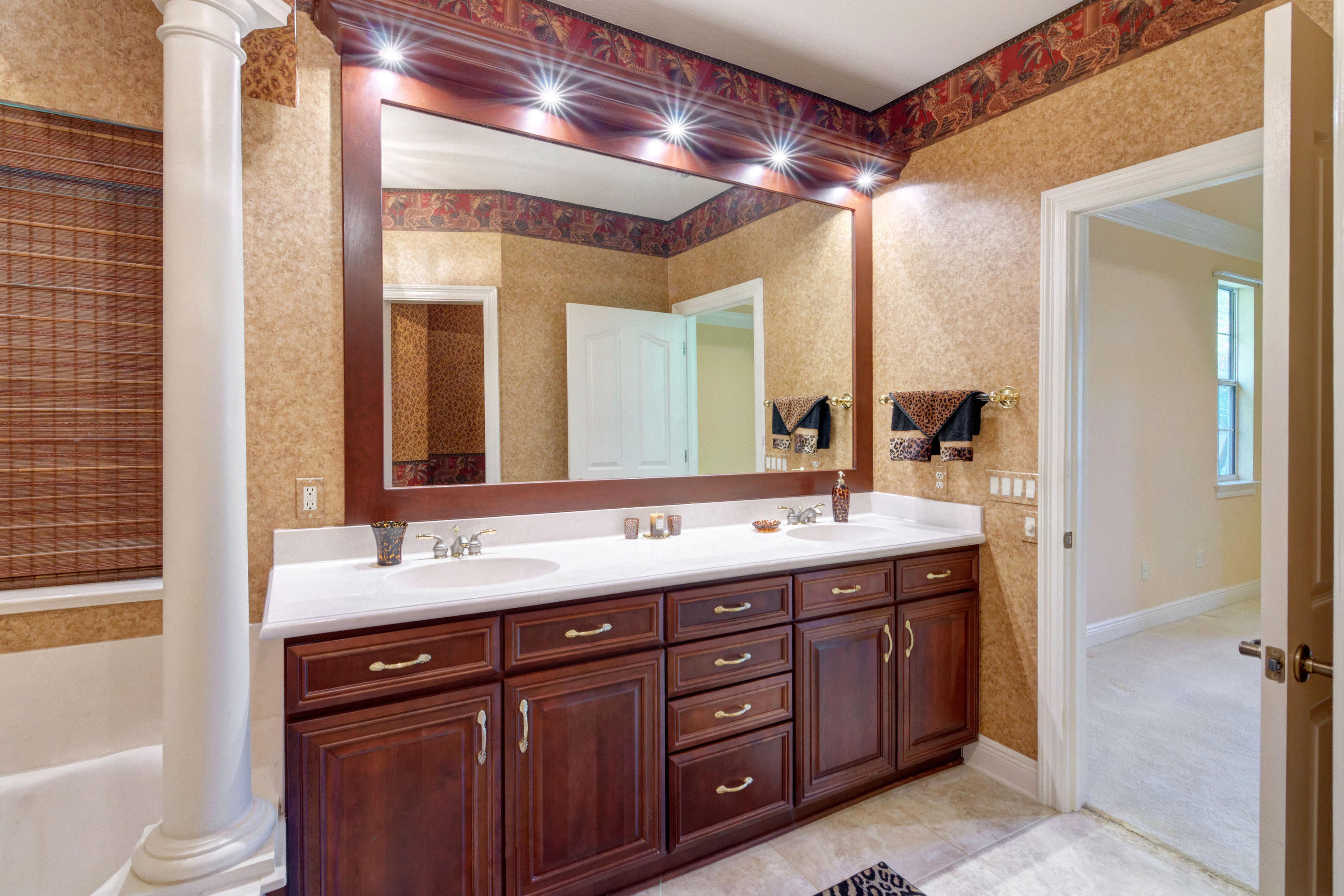 HIDDEN CREEK AT HOLLEY BY THE SEA - Residential