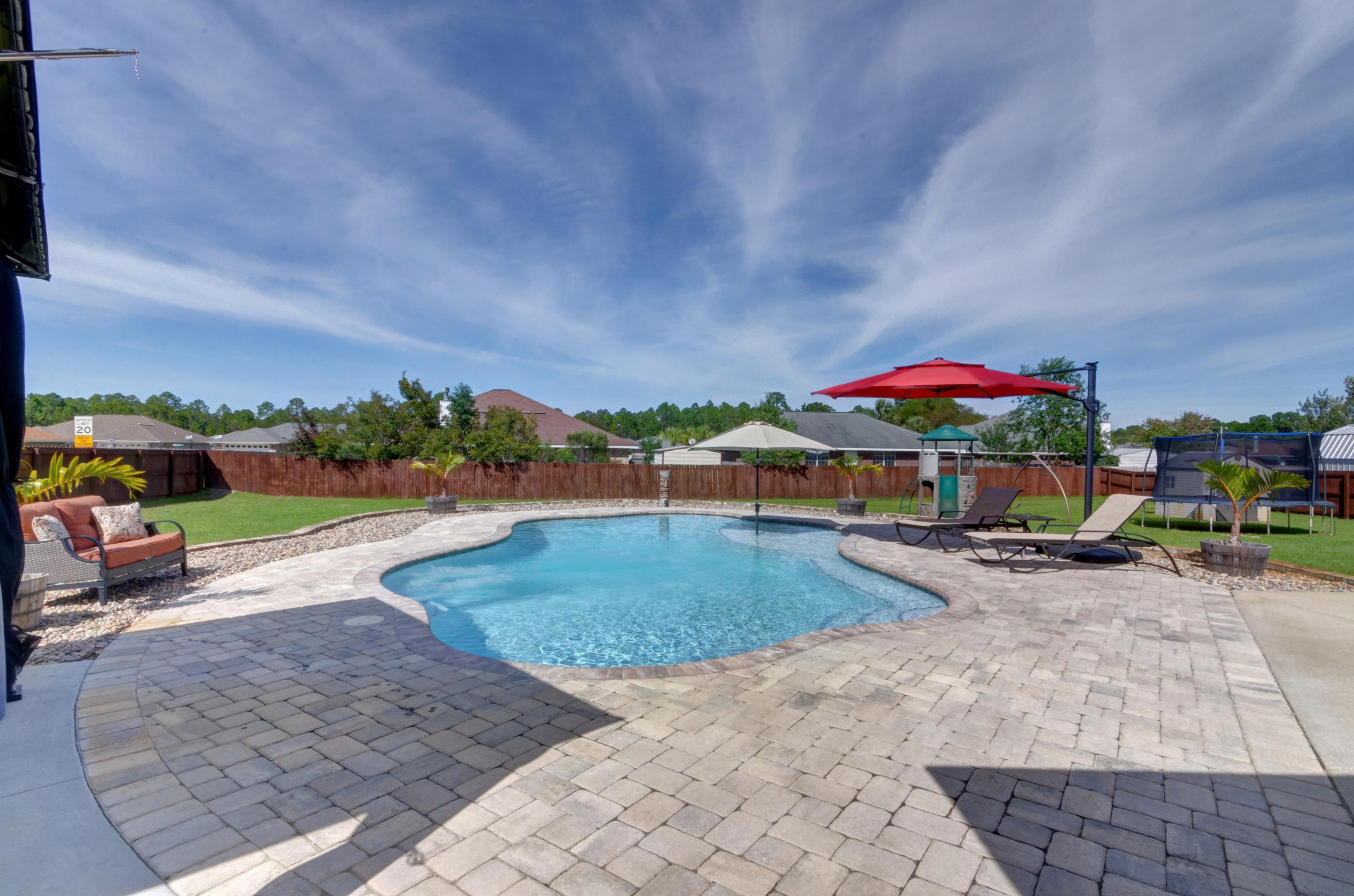 THE MEADOWS - Residential