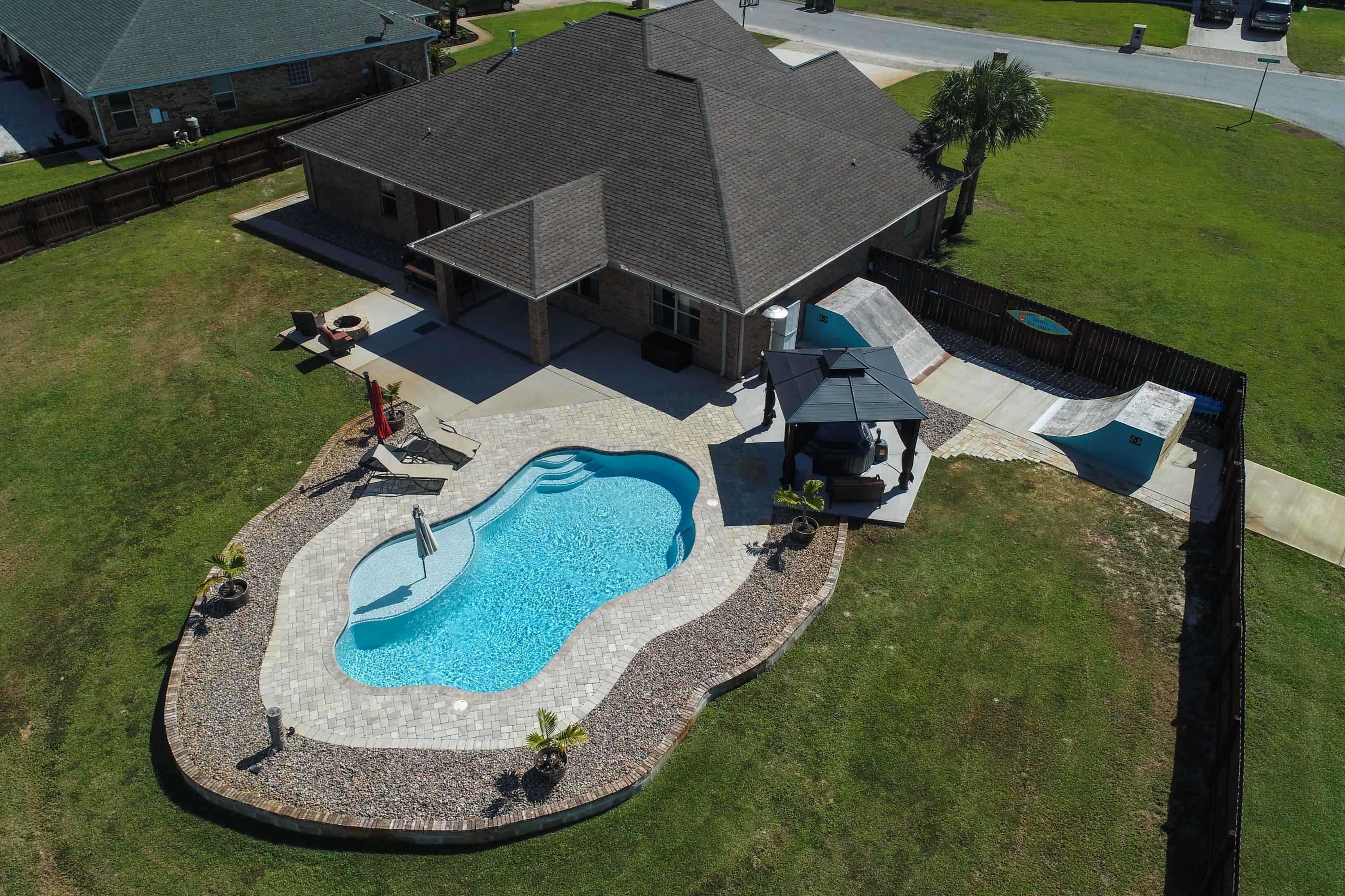 THE MEADOWS - Residential