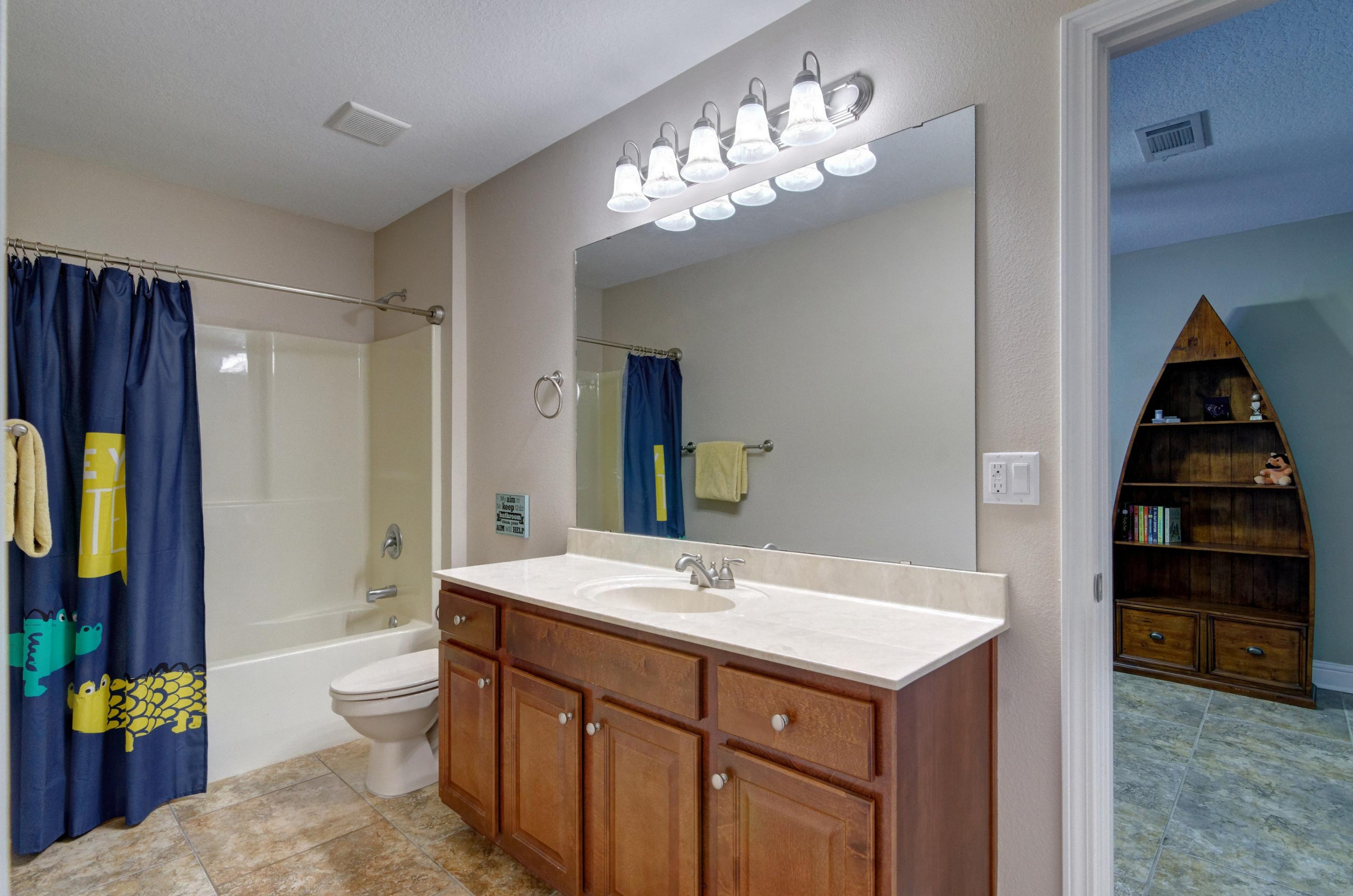 THE MEADOWS - Residential