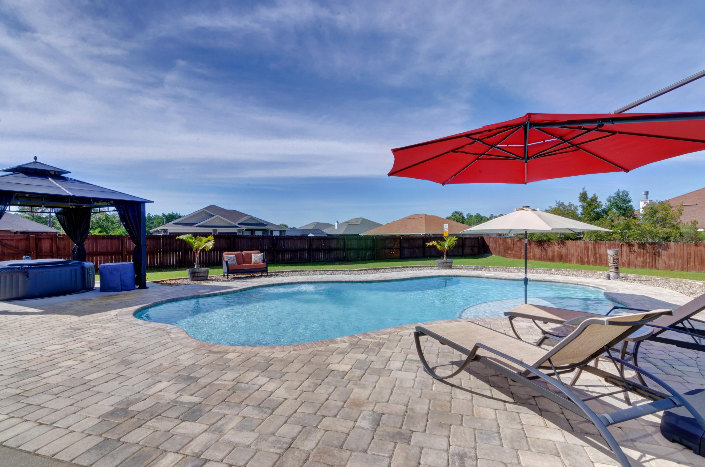 THE MEADOWS - Residential