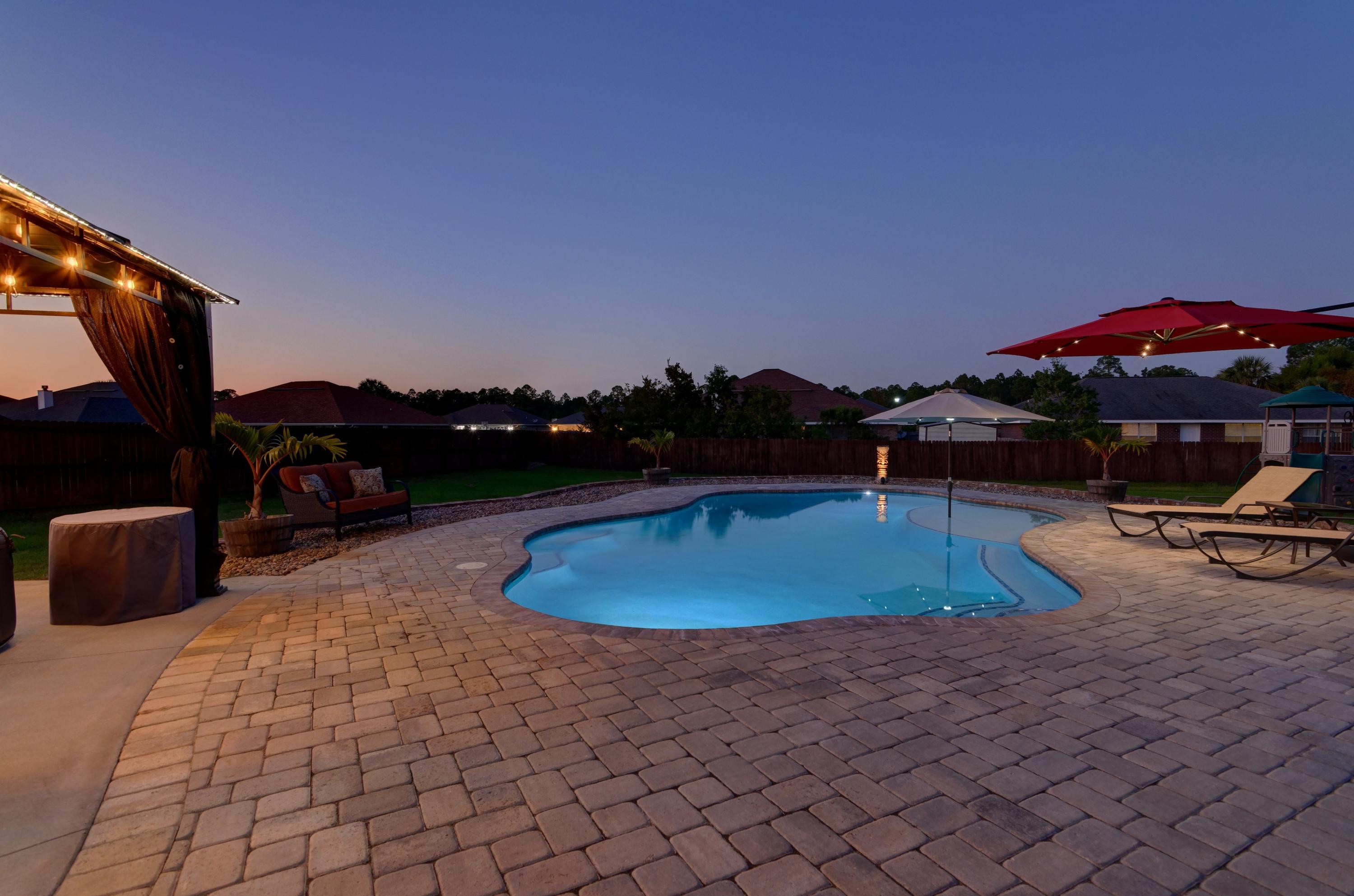 THE MEADOWS - Residential