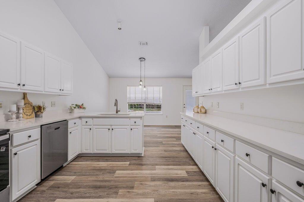 SILVER OAKS PH 2 - Residential
