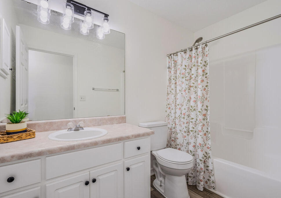 SILVER OAKS PH 2 - Residential