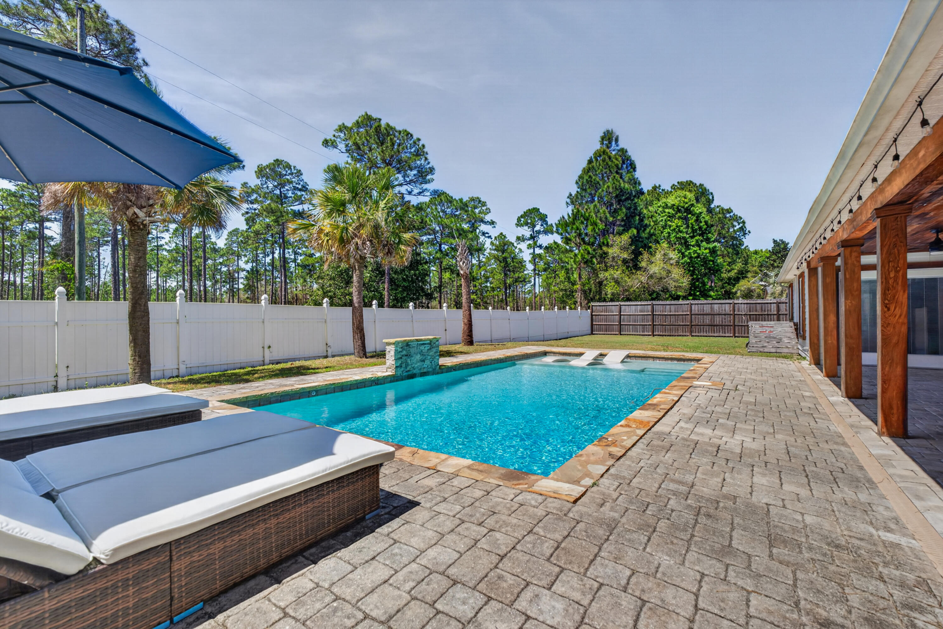 CANO ESTATES - Residential