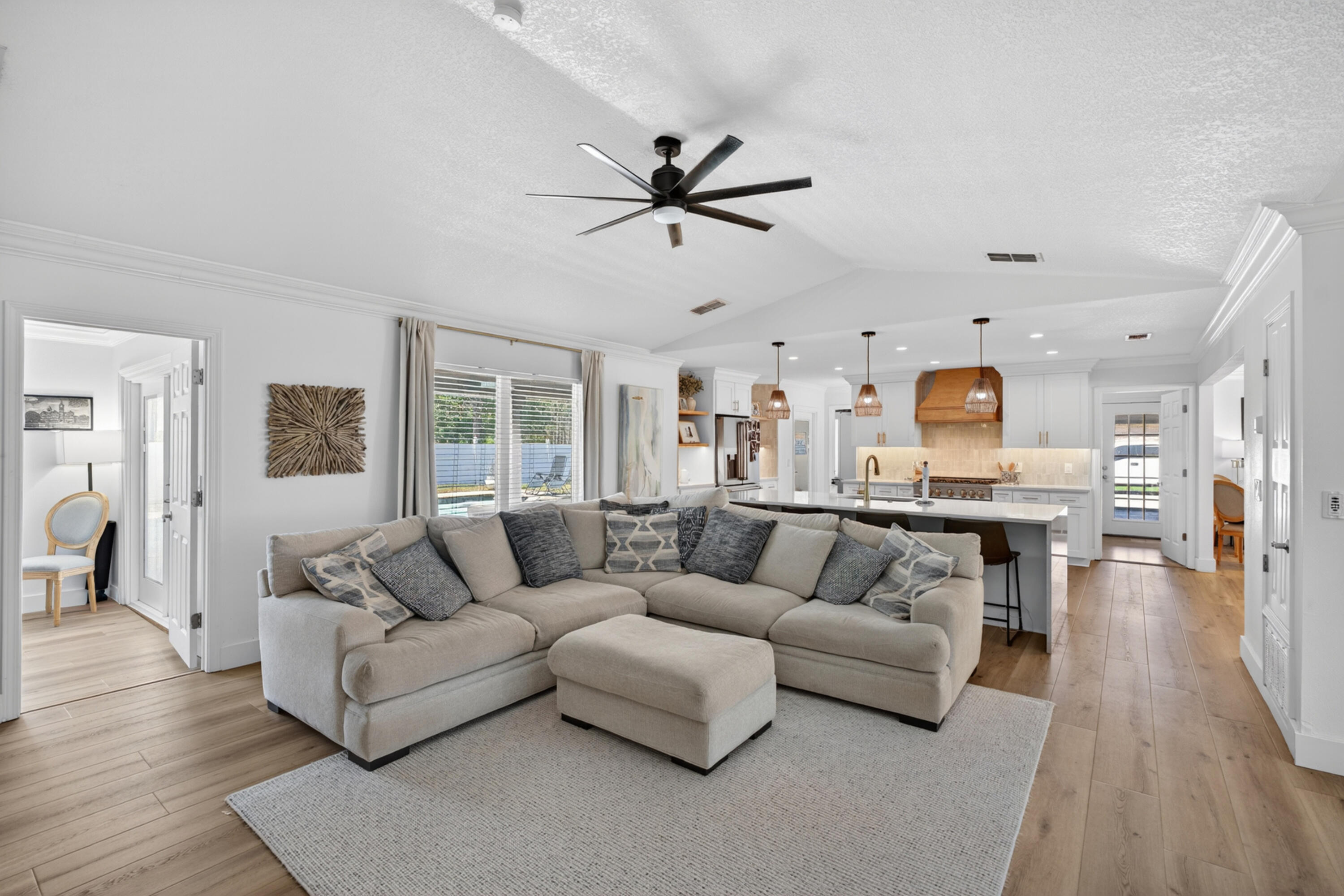 CANO ESTATES - Residential