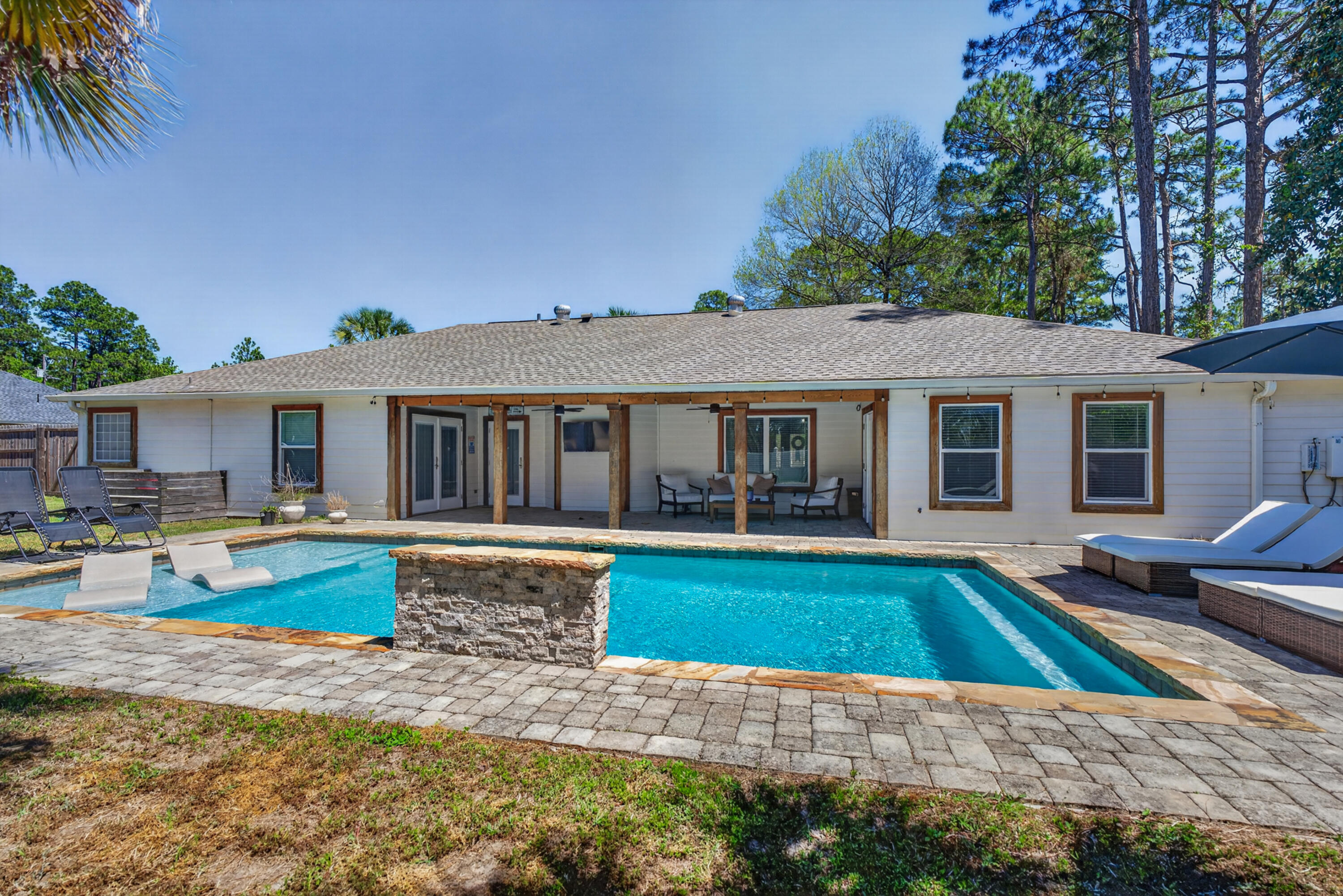 CANO ESTATES - Residential