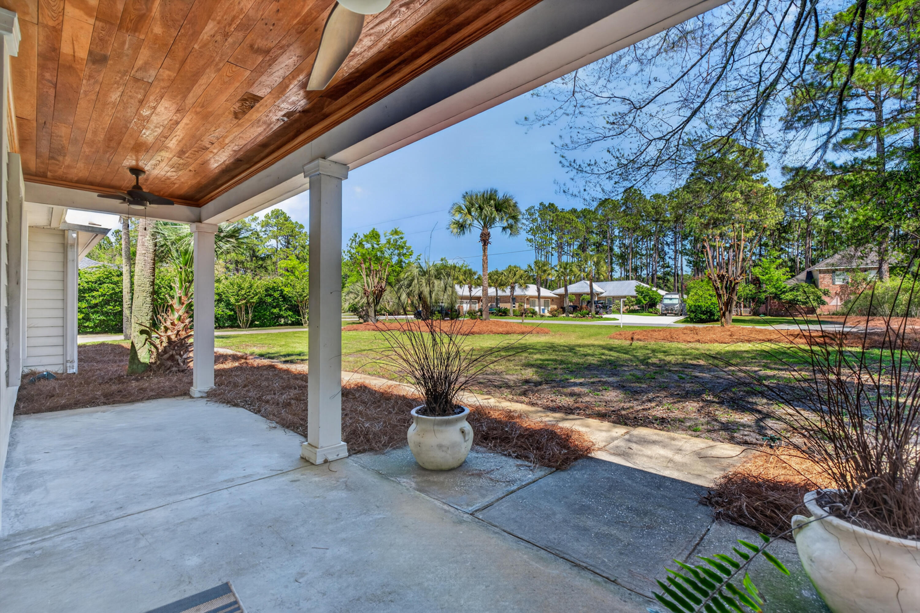 CANO ESTATES - Residential