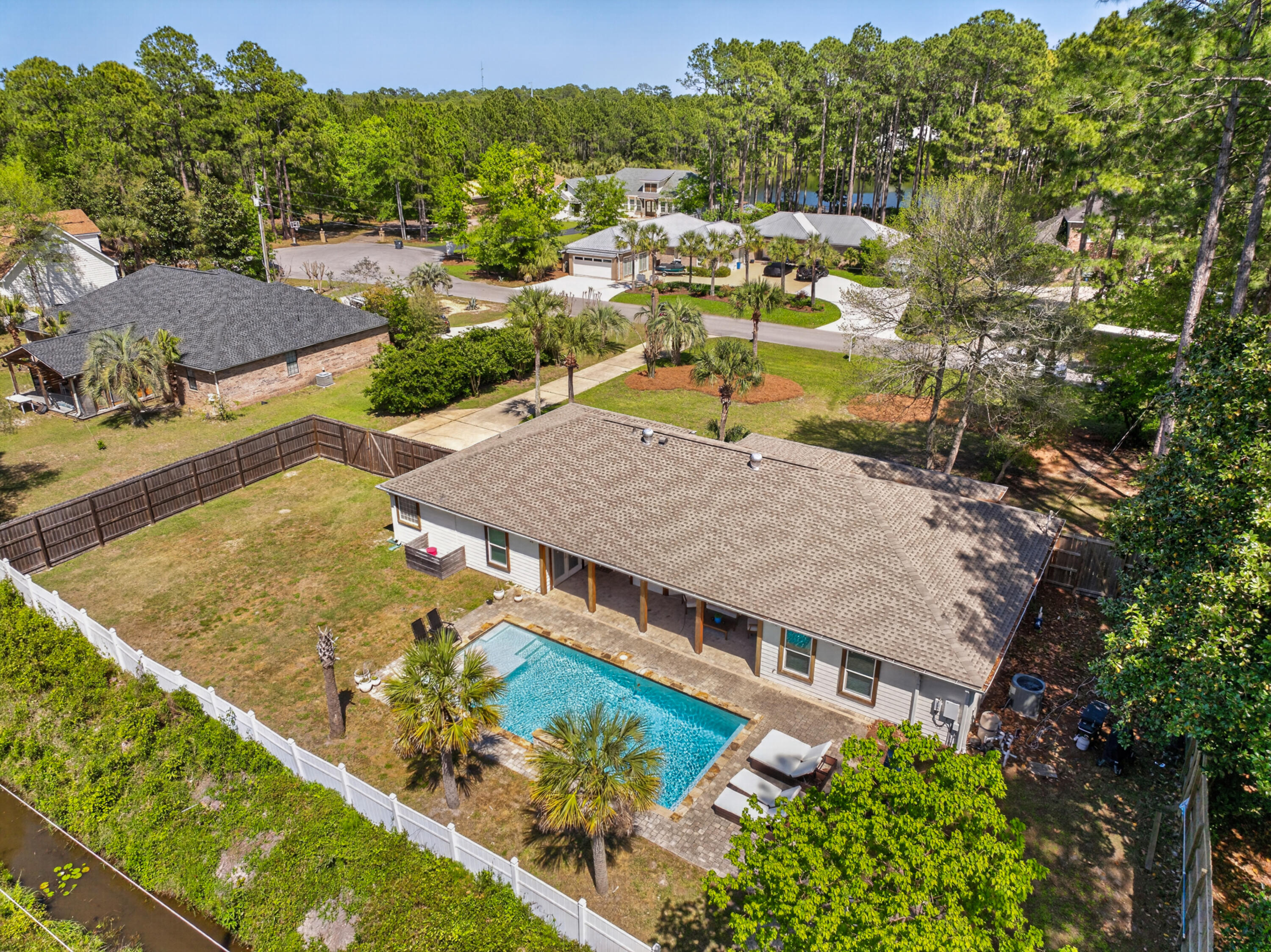 CANO ESTATES - Residential