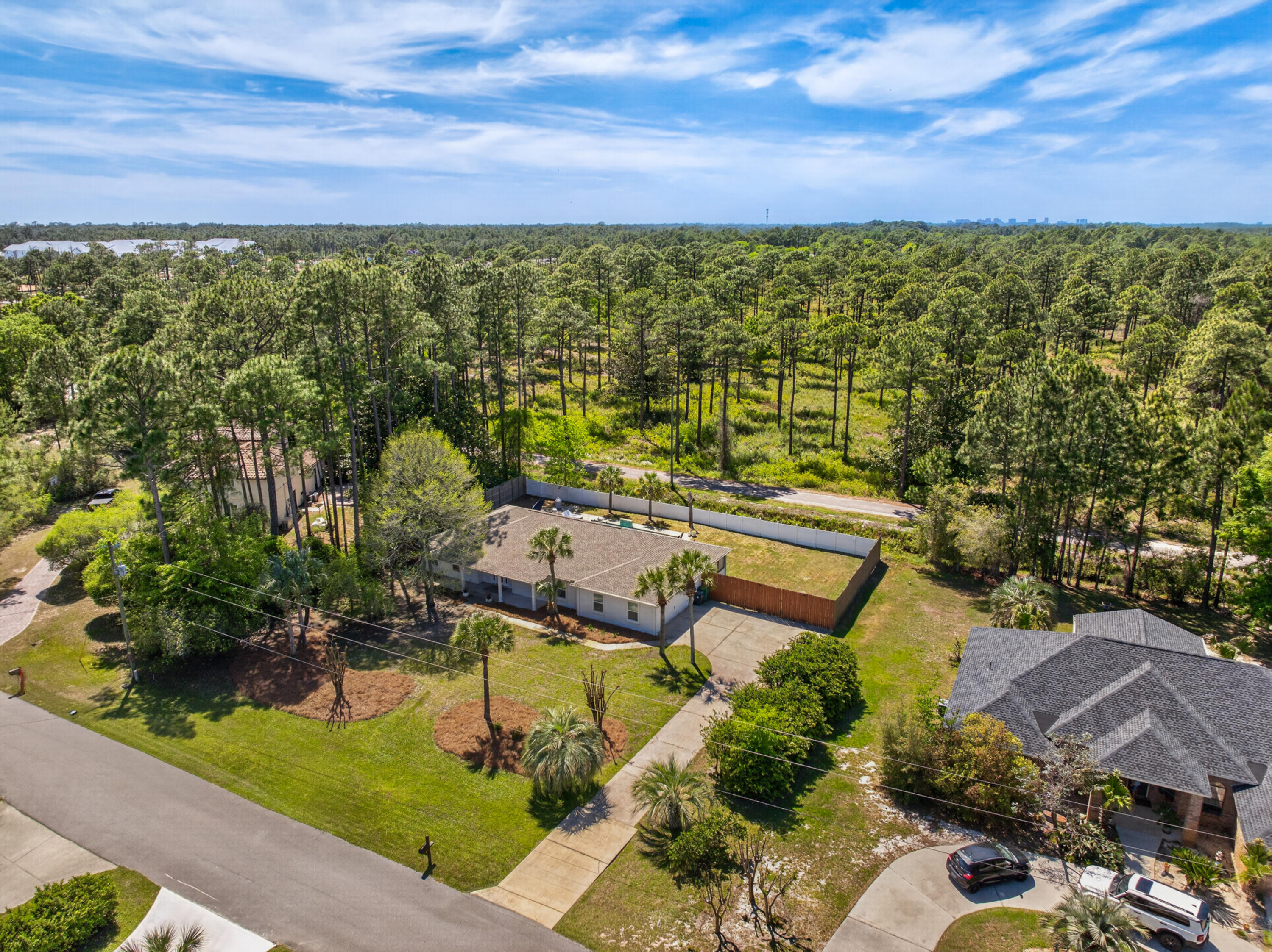 CANO ESTATES - Residential