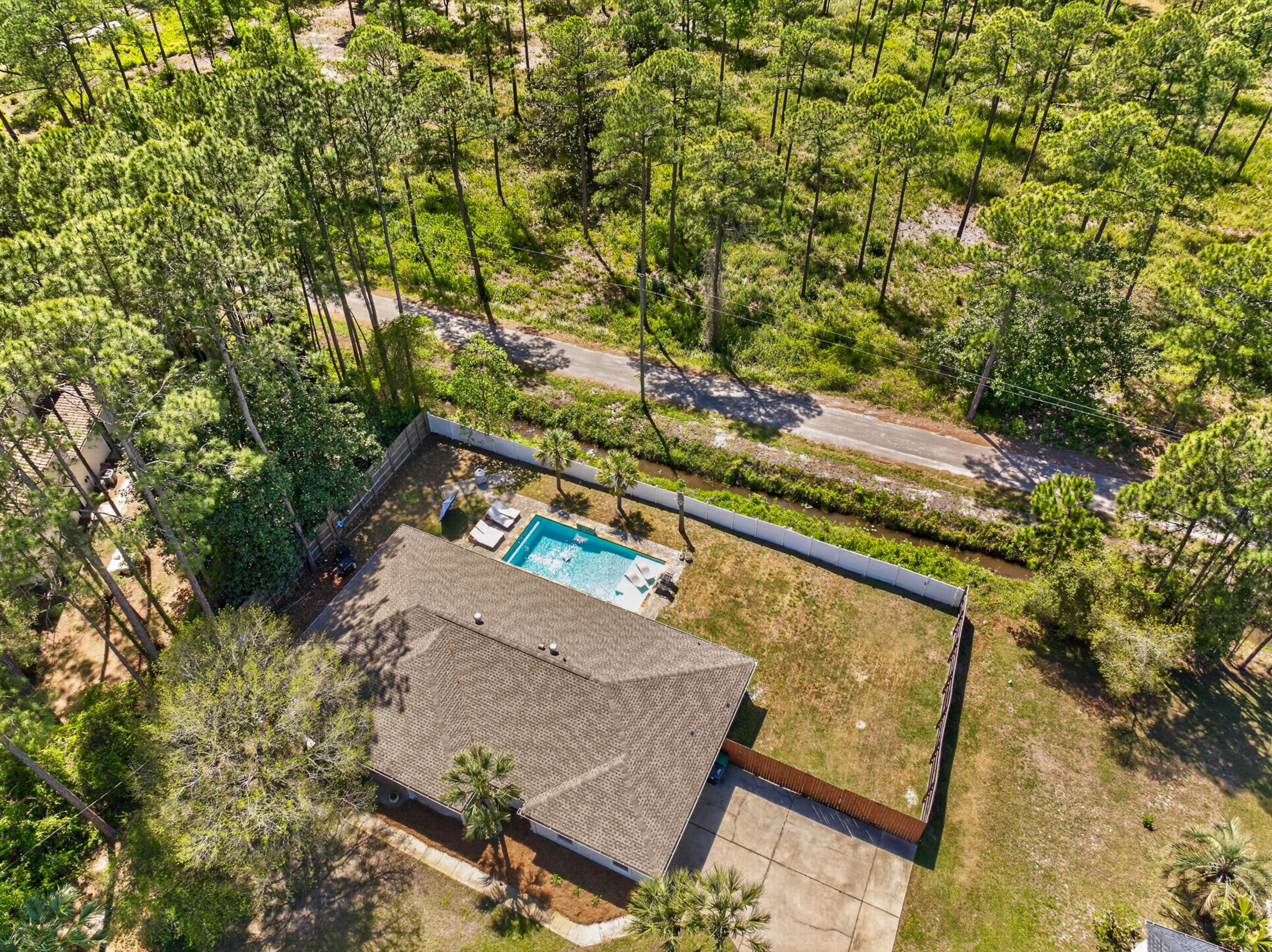 CANO ESTATES - Residential