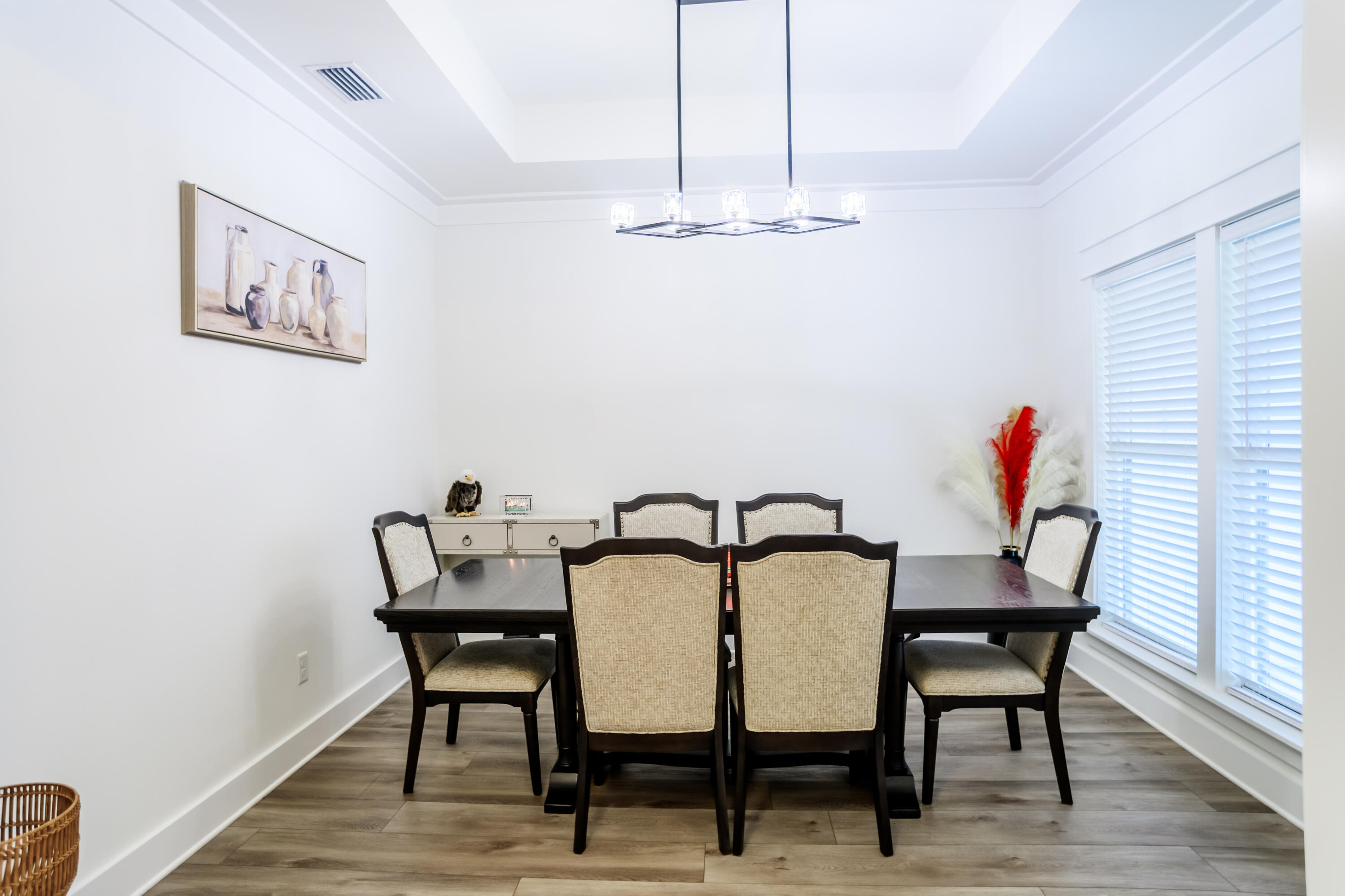 EMERALD SHORES - Residential