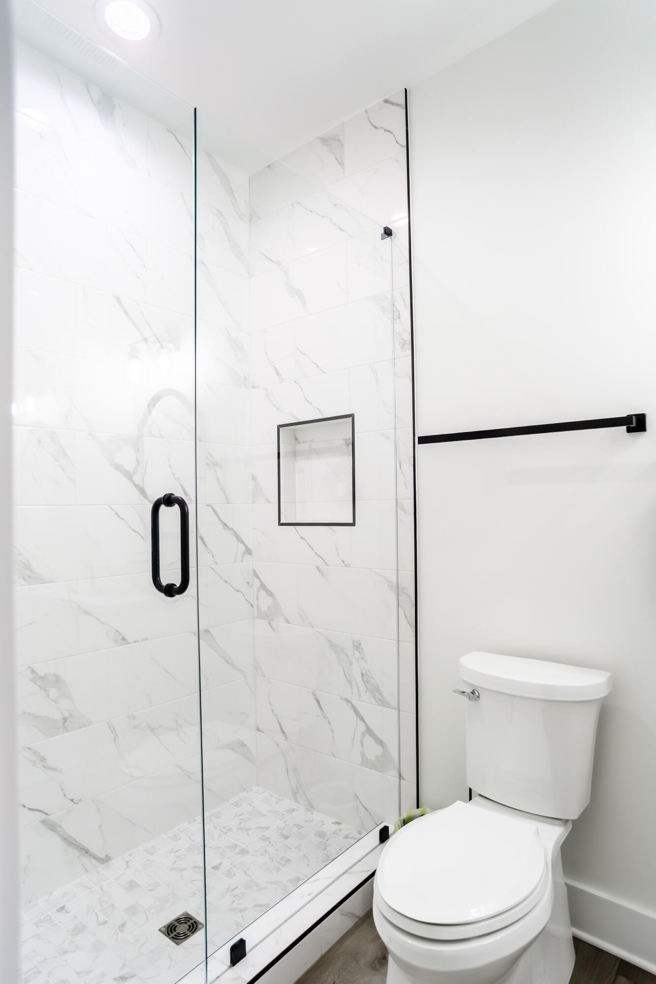 EMERALD SHORES - Residential