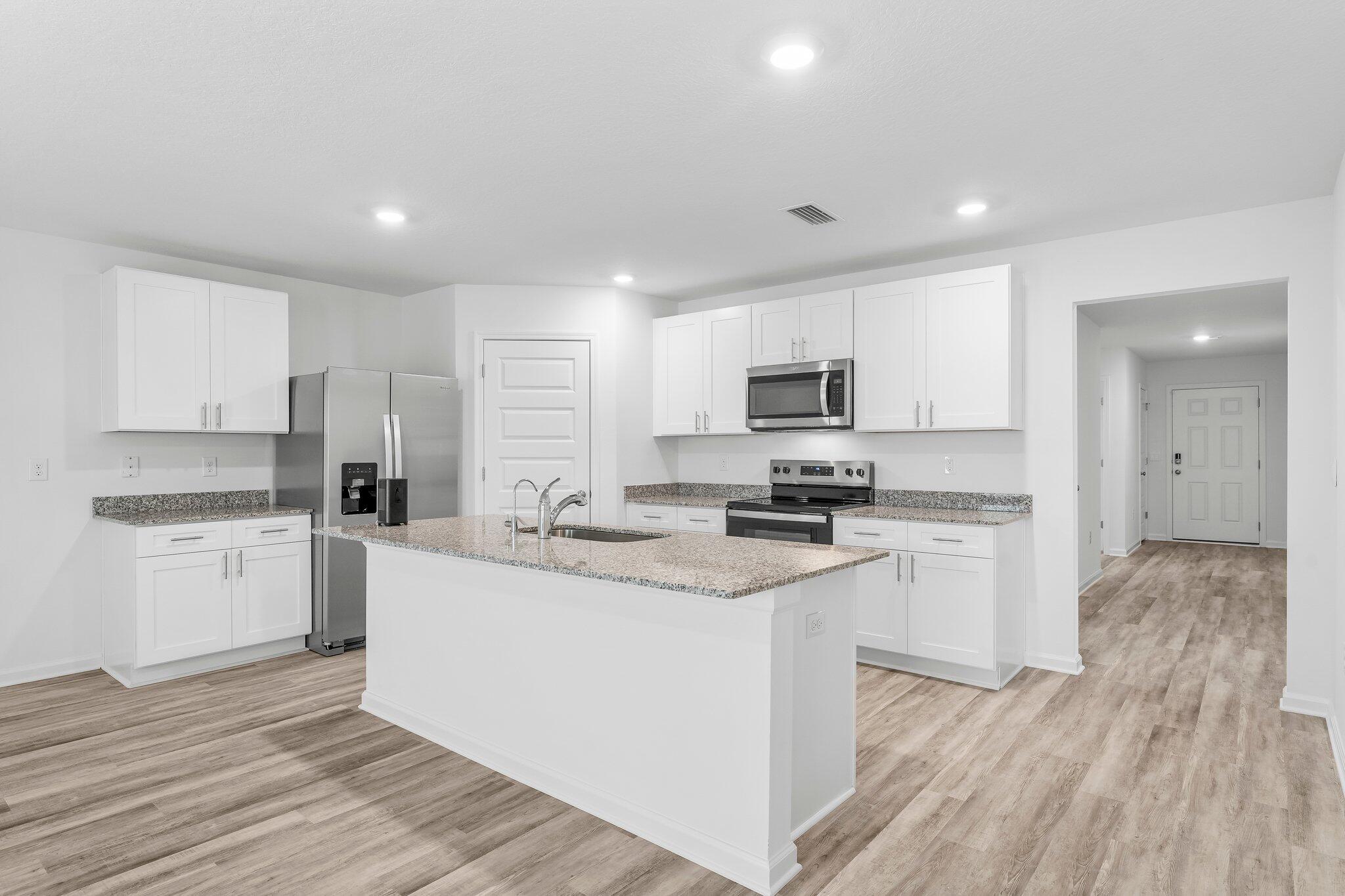 RIVERWALK PH I - Residential Lease