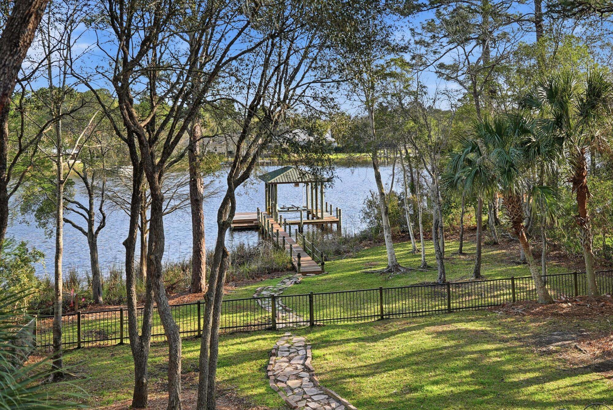 POWELLS UNREC - Residential