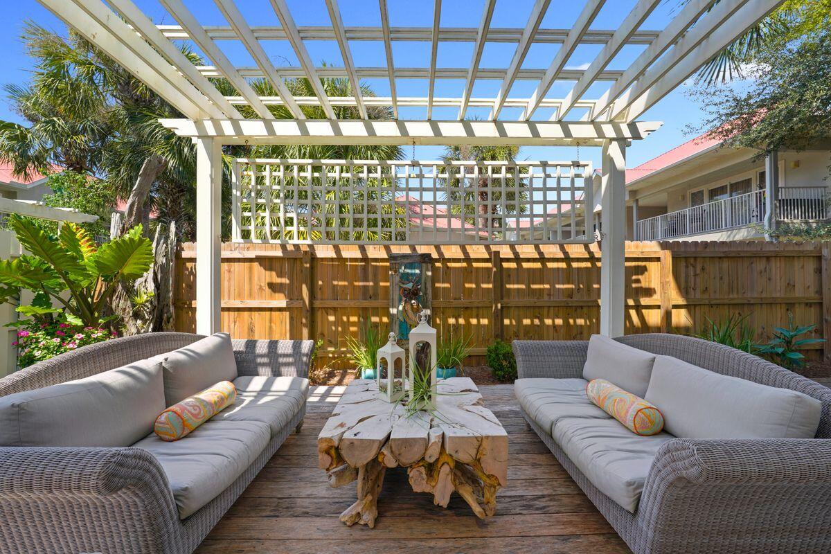 MAGNOLIA DUNE - Residential