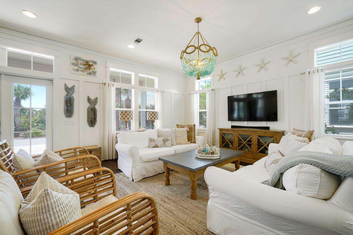 MAGNOLIA DUNE - Residential