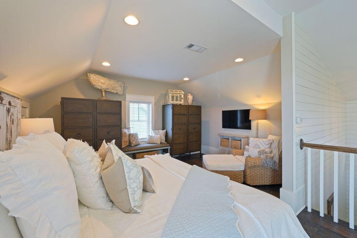 MAGNOLIA DUNE - Residential