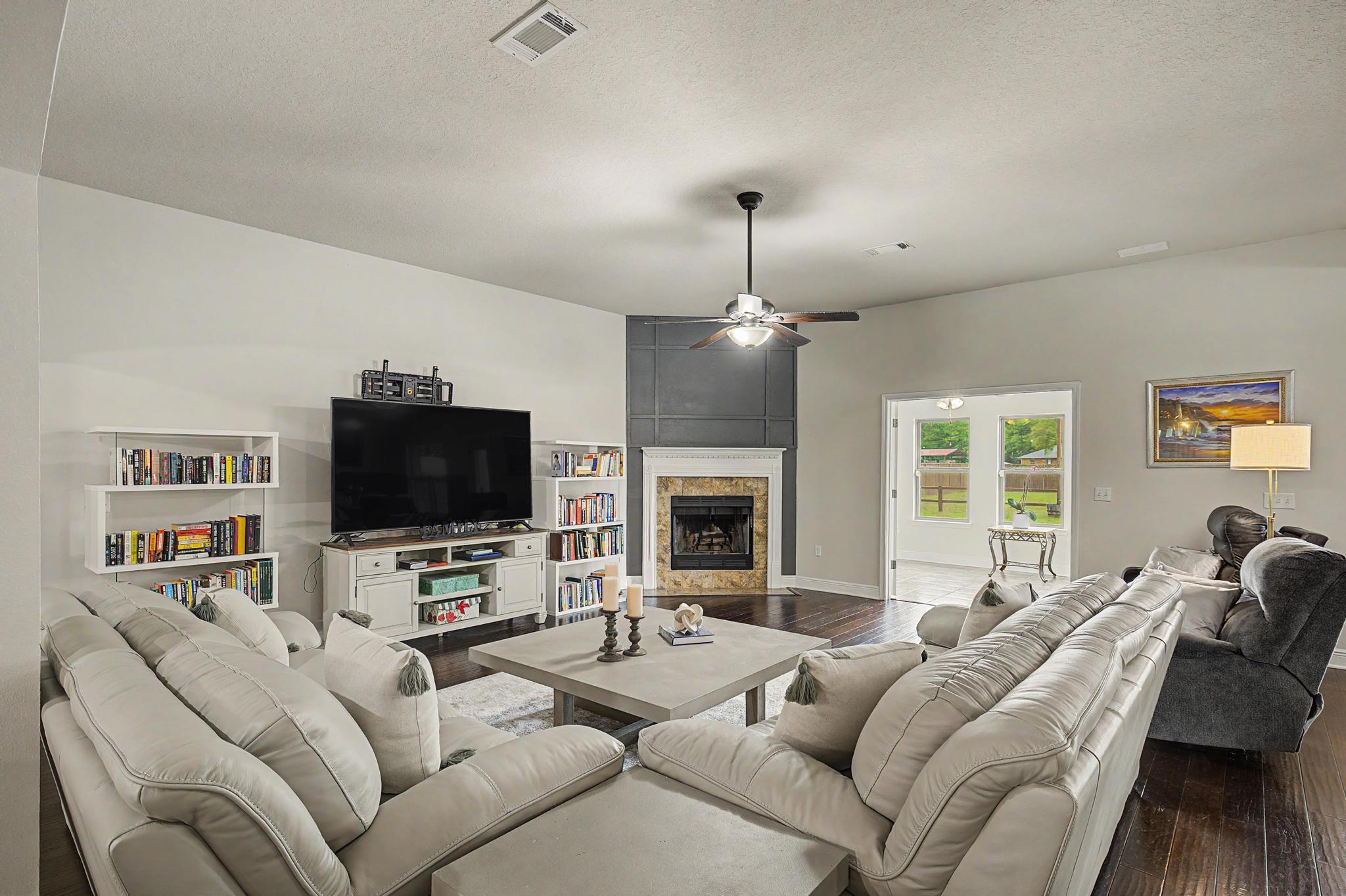 Cottonwood - Residential