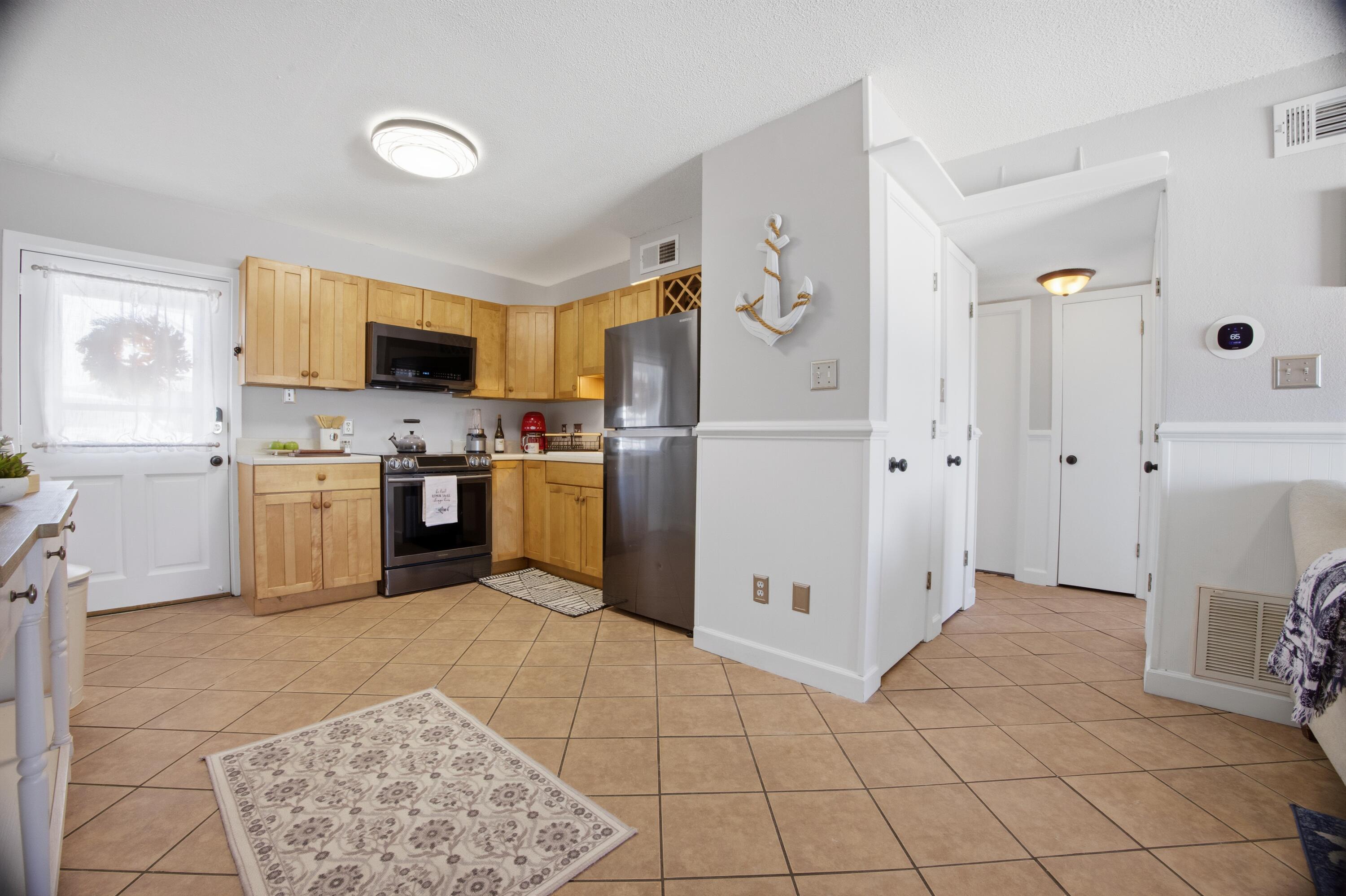 WATERWAY CONDO - Residential