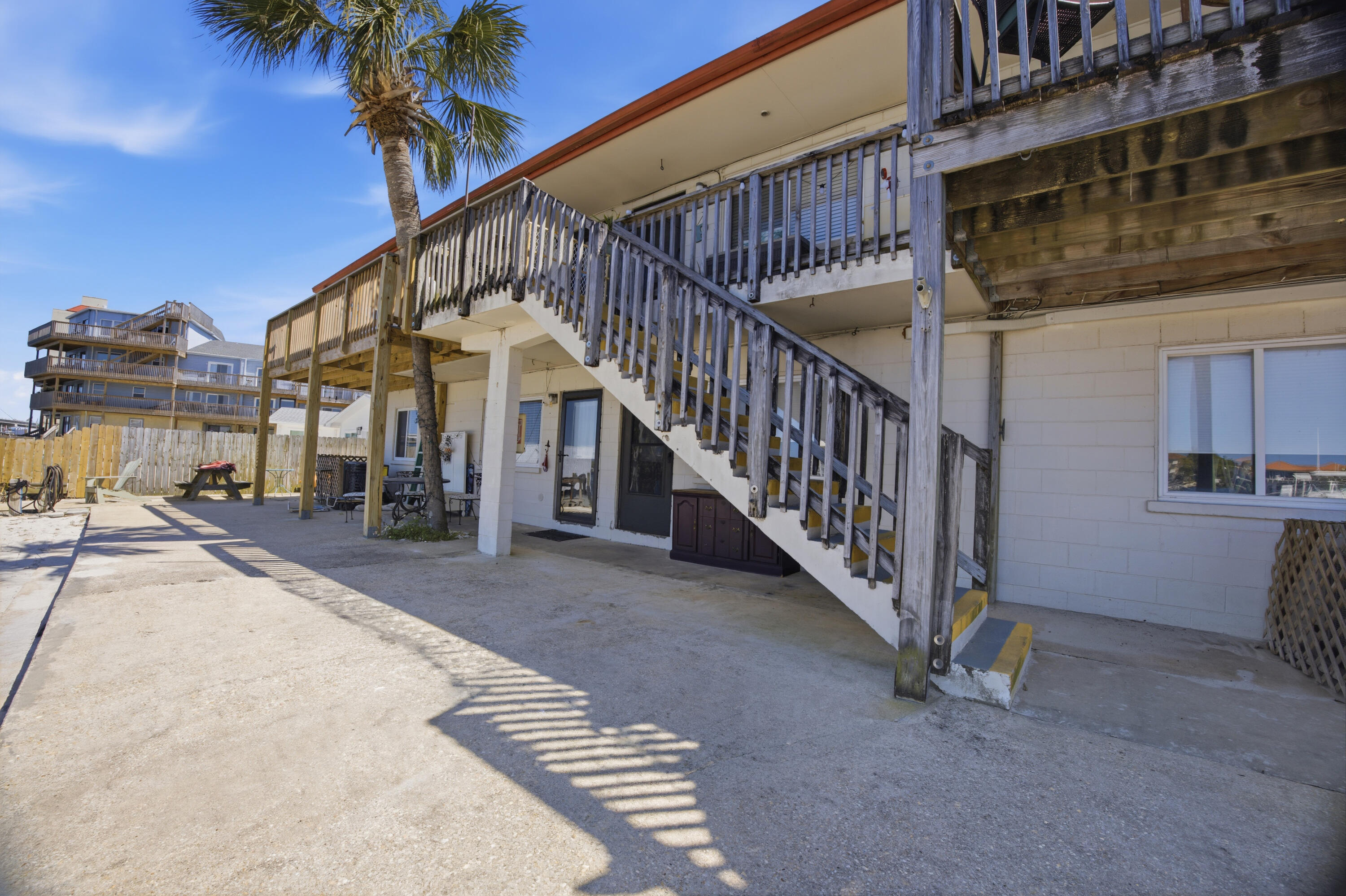 WATERWAY CONDO - Residential