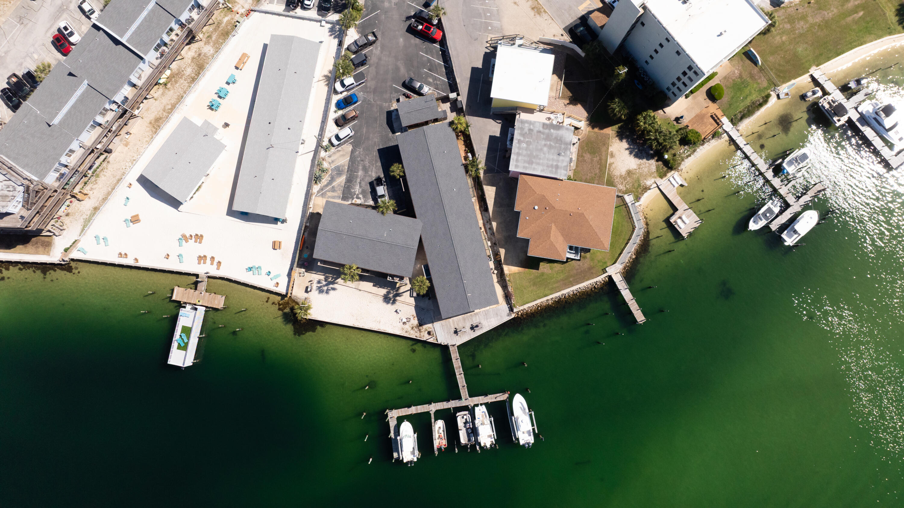 WATERWAY CONDO - Residential