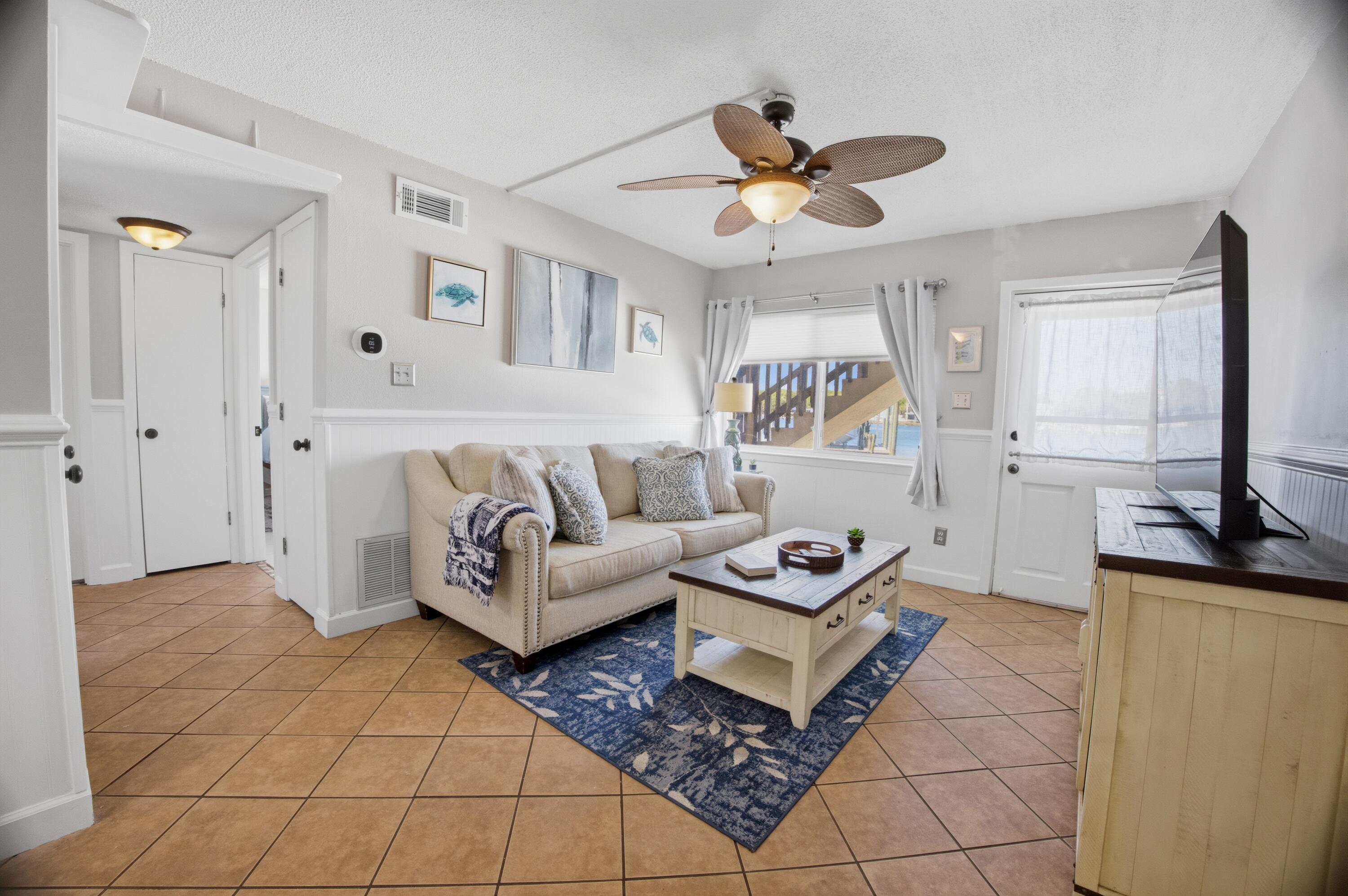 WATERWAY CONDO - Residential