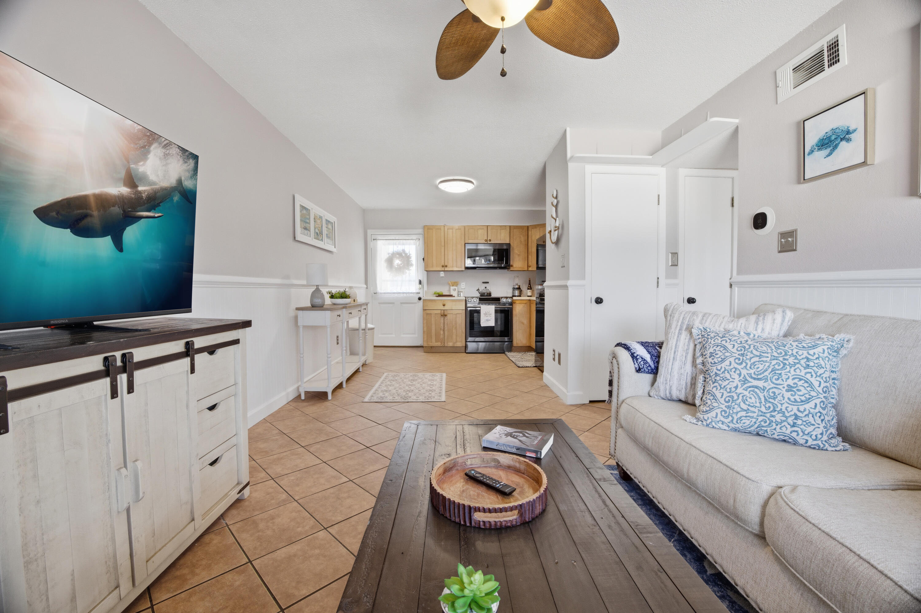 WATERWAY CONDO - Residential