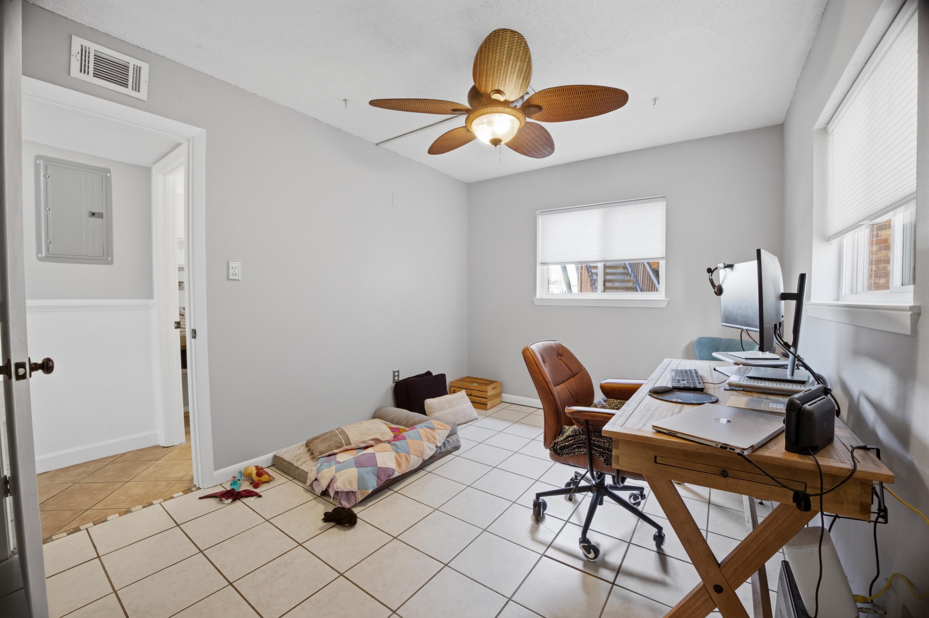 WATERWAY CONDO - Residential