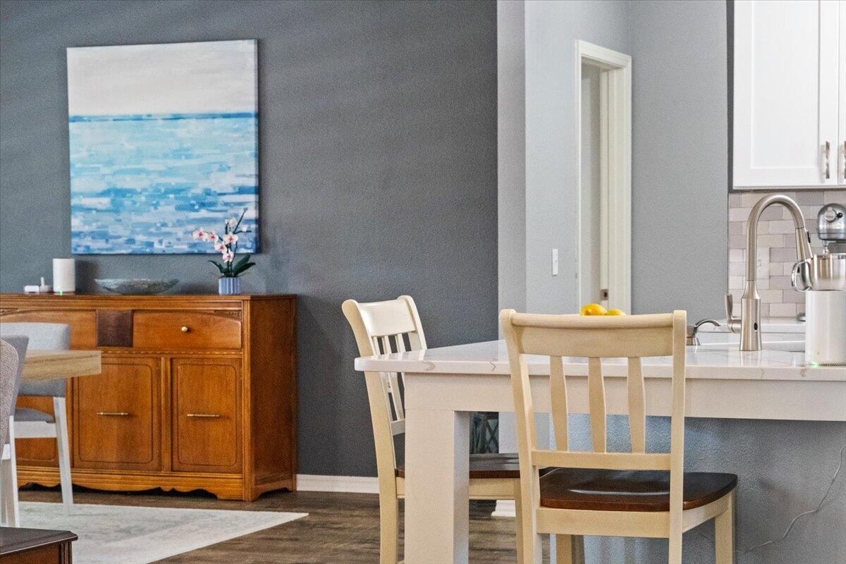 LIGHTHOUSE POINTE UNIT 3 - Residential