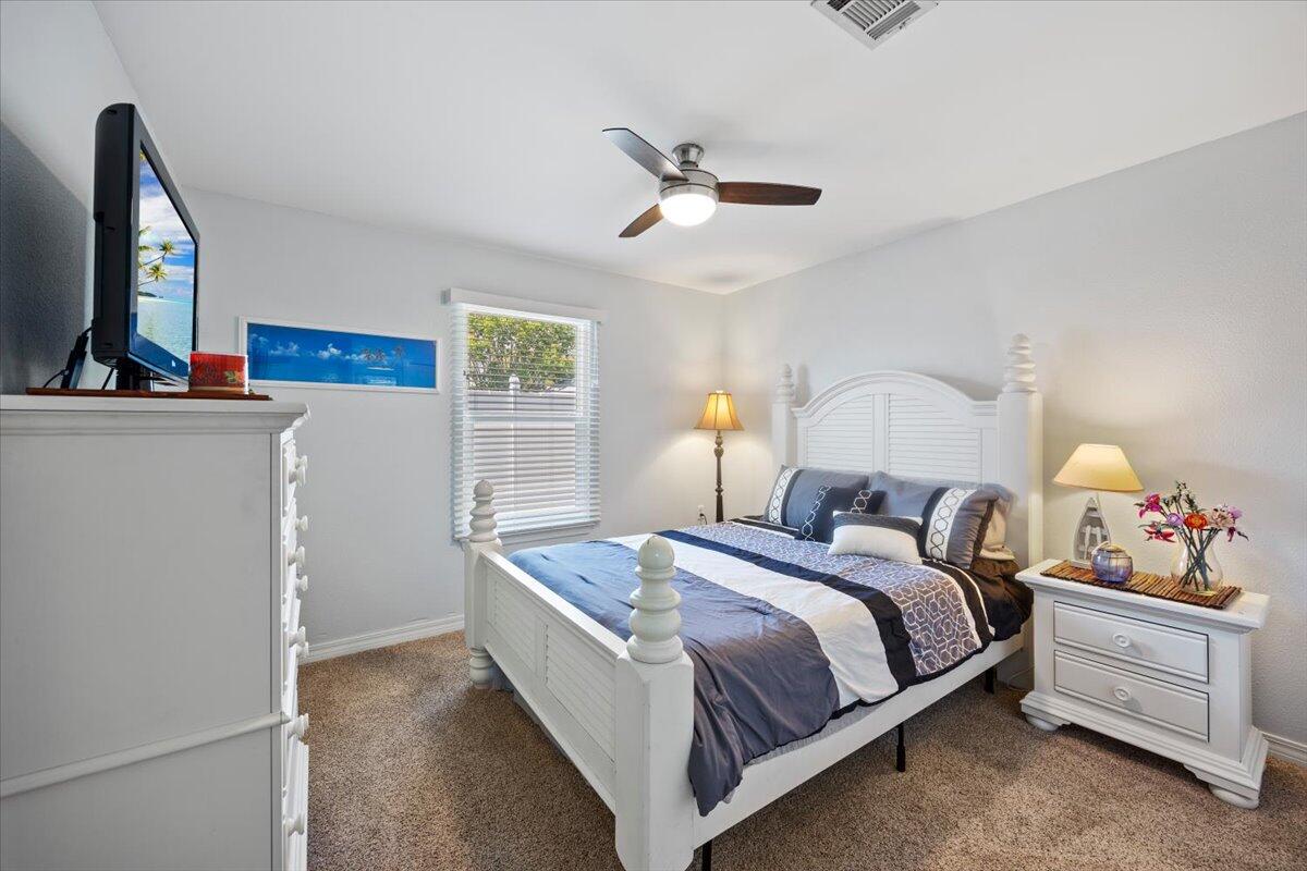 LIGHTHOUSE POINTE UNIT 3 - Residential