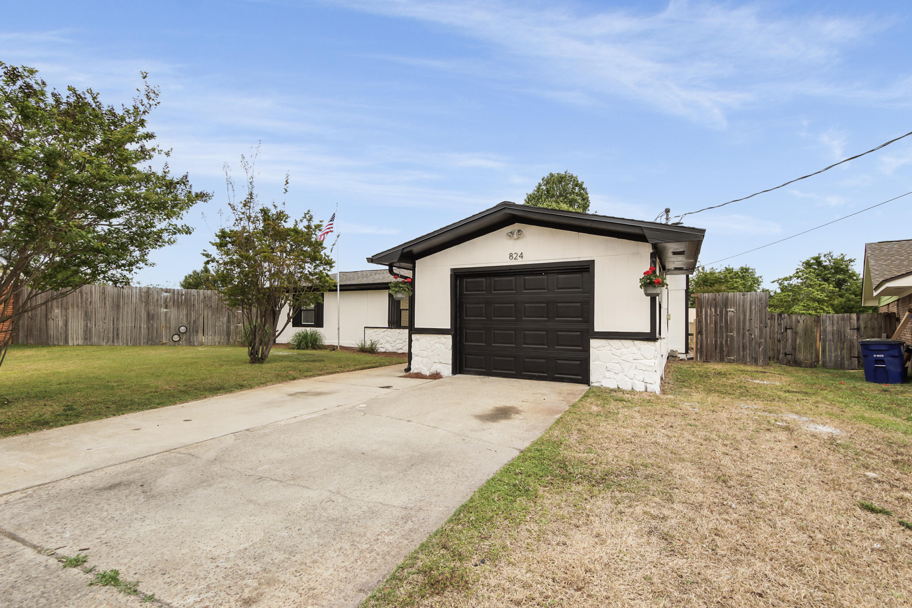 WOODLAND ESTATES UNIT 2 - Residential