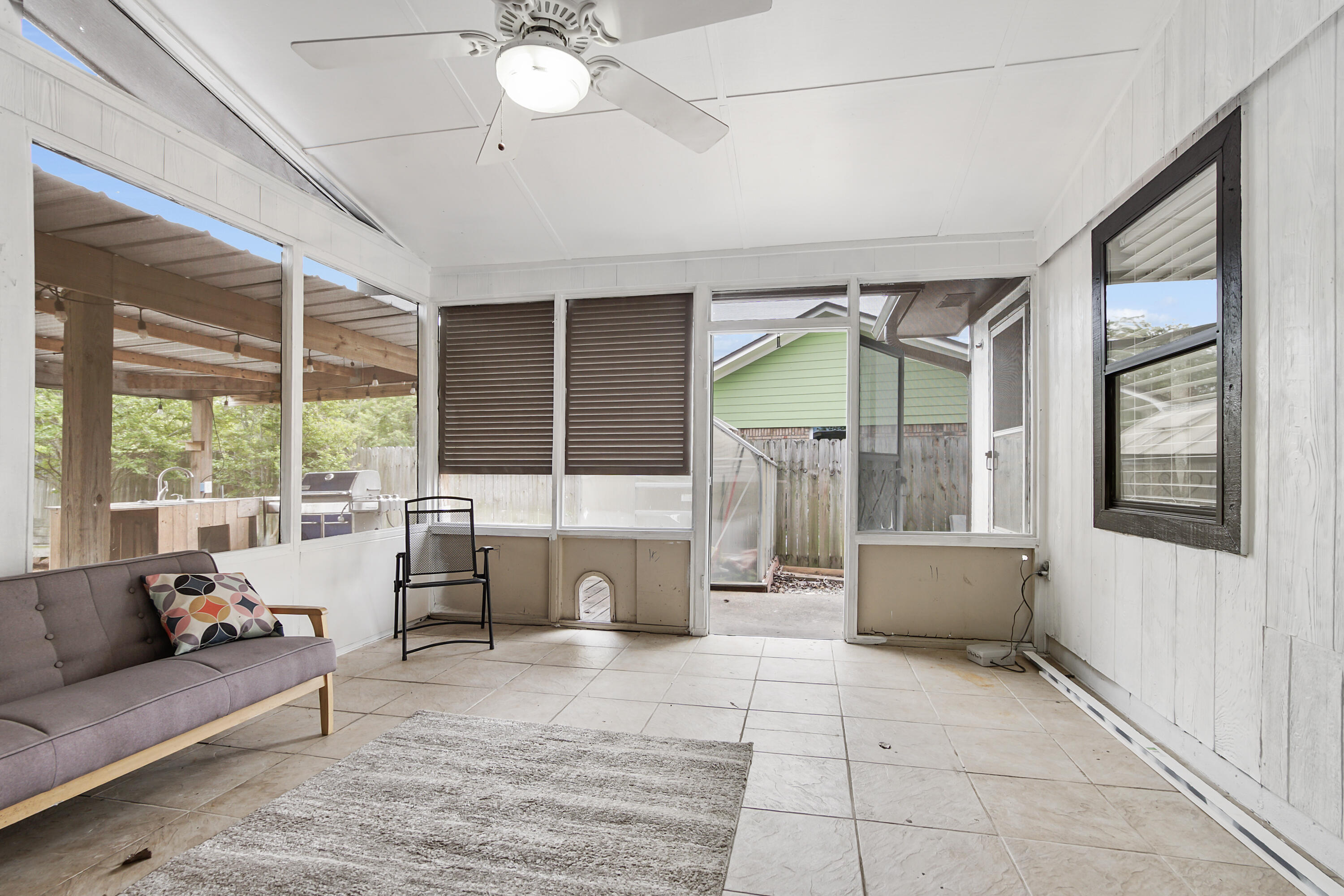 WOODLAND ESTATES UNIT 2 - Residential