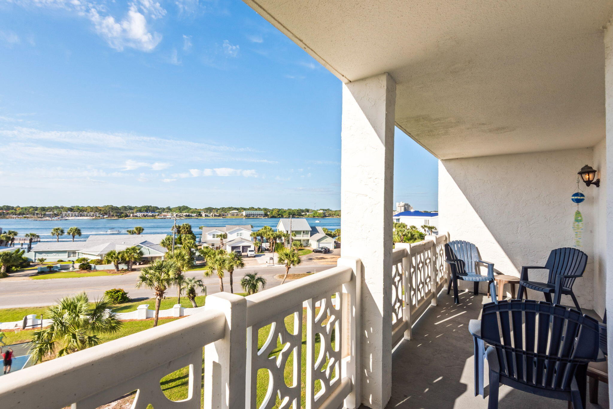 EL MATADOR CONDO - Residential