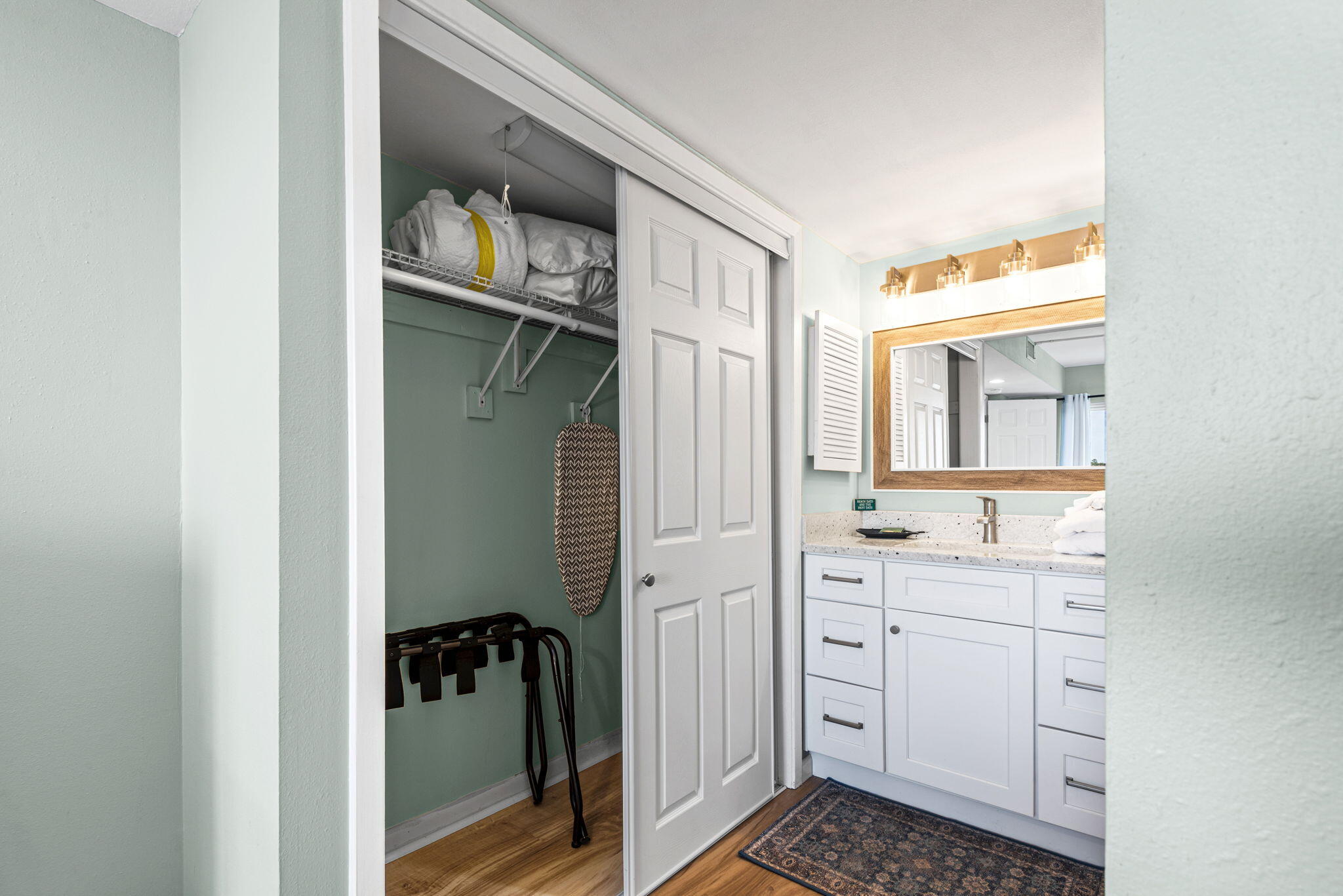 EL MATADOR CONDO - Residential