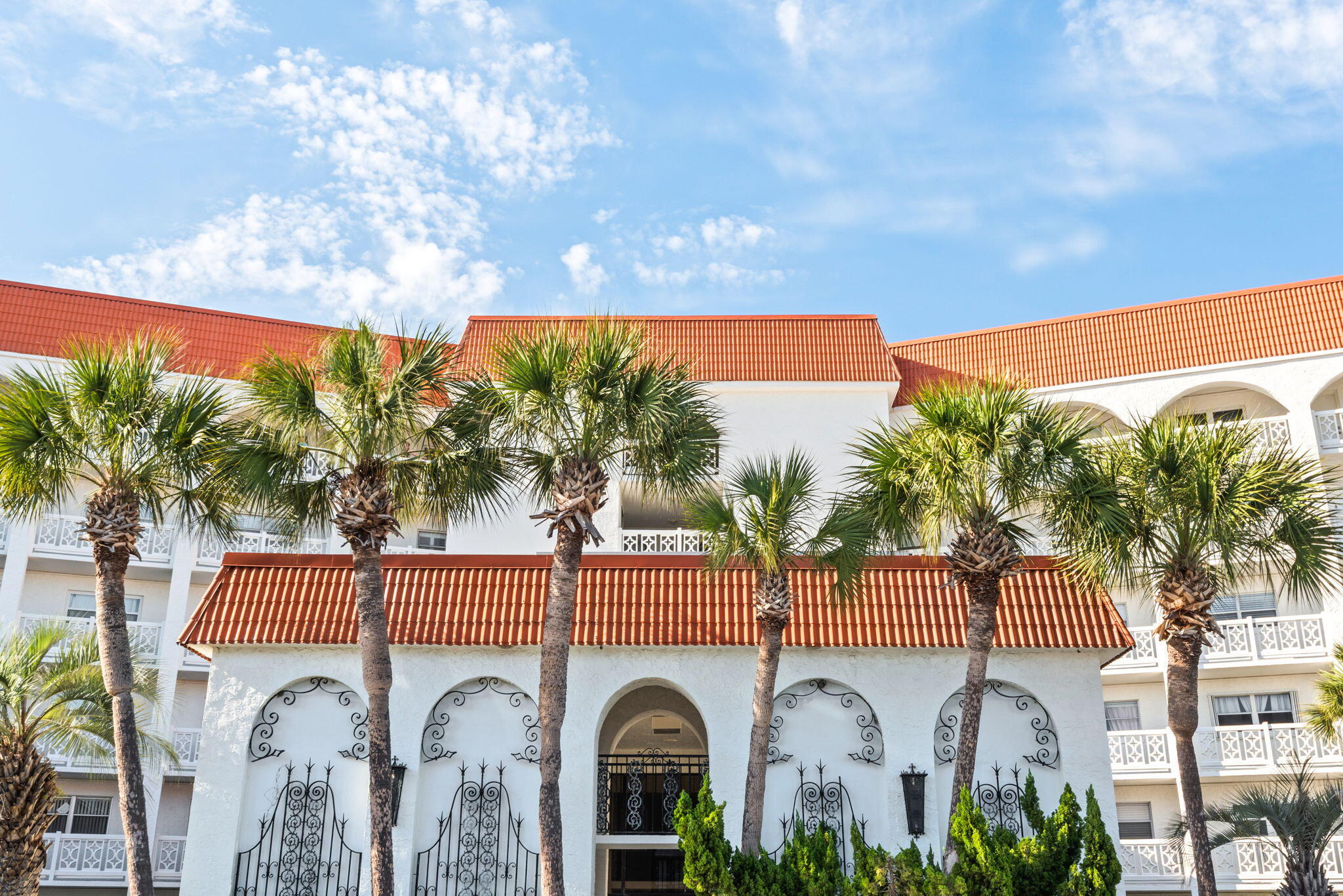 EL MATADOR CONDO - Residential