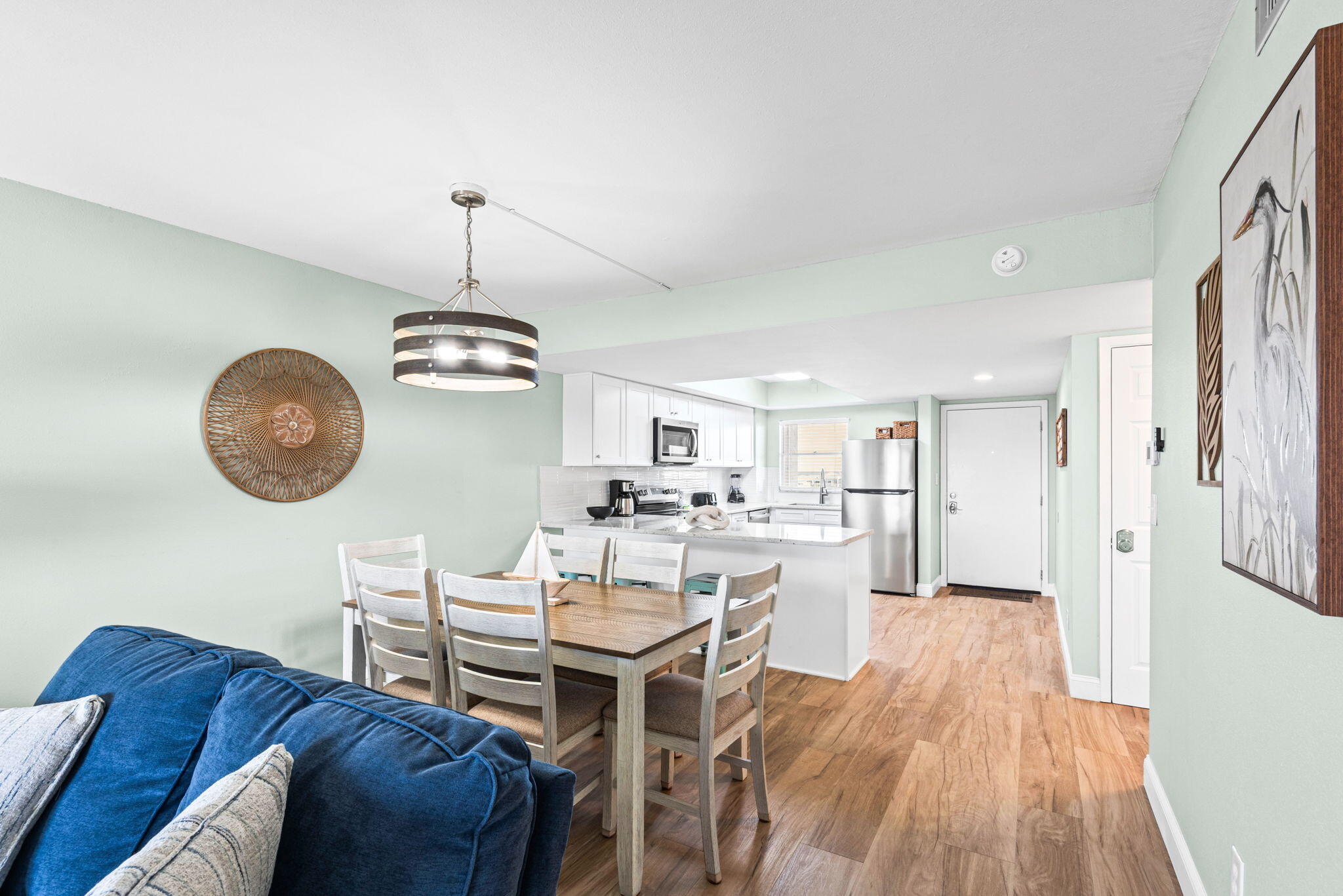 EL MATADOR CONDO - Residential