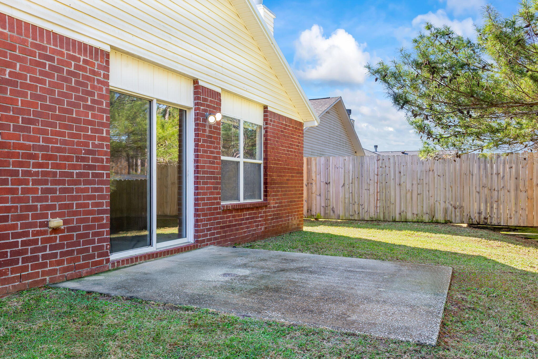 HIDDEN SHORES - Residential