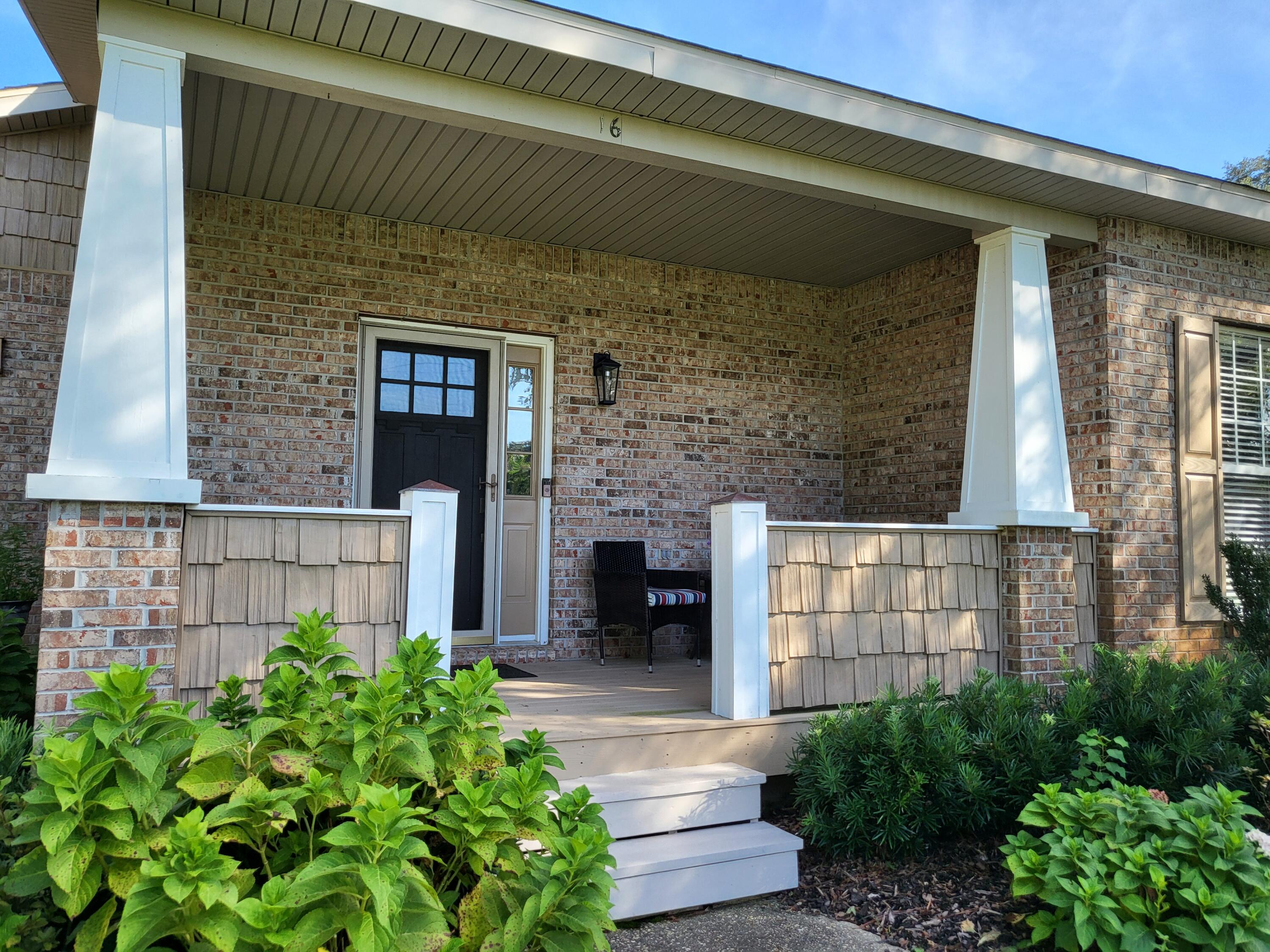 16 Shalimar Drive