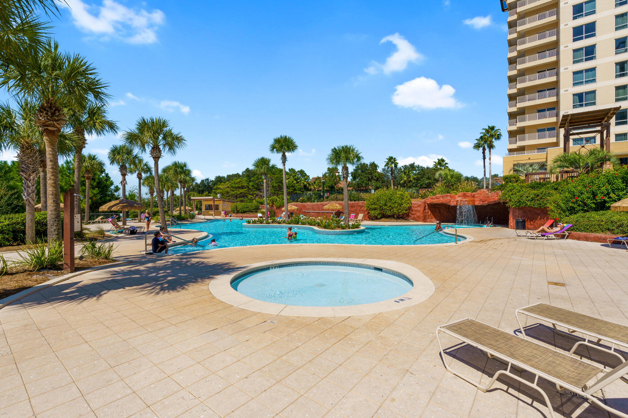 LUAU I - Residential