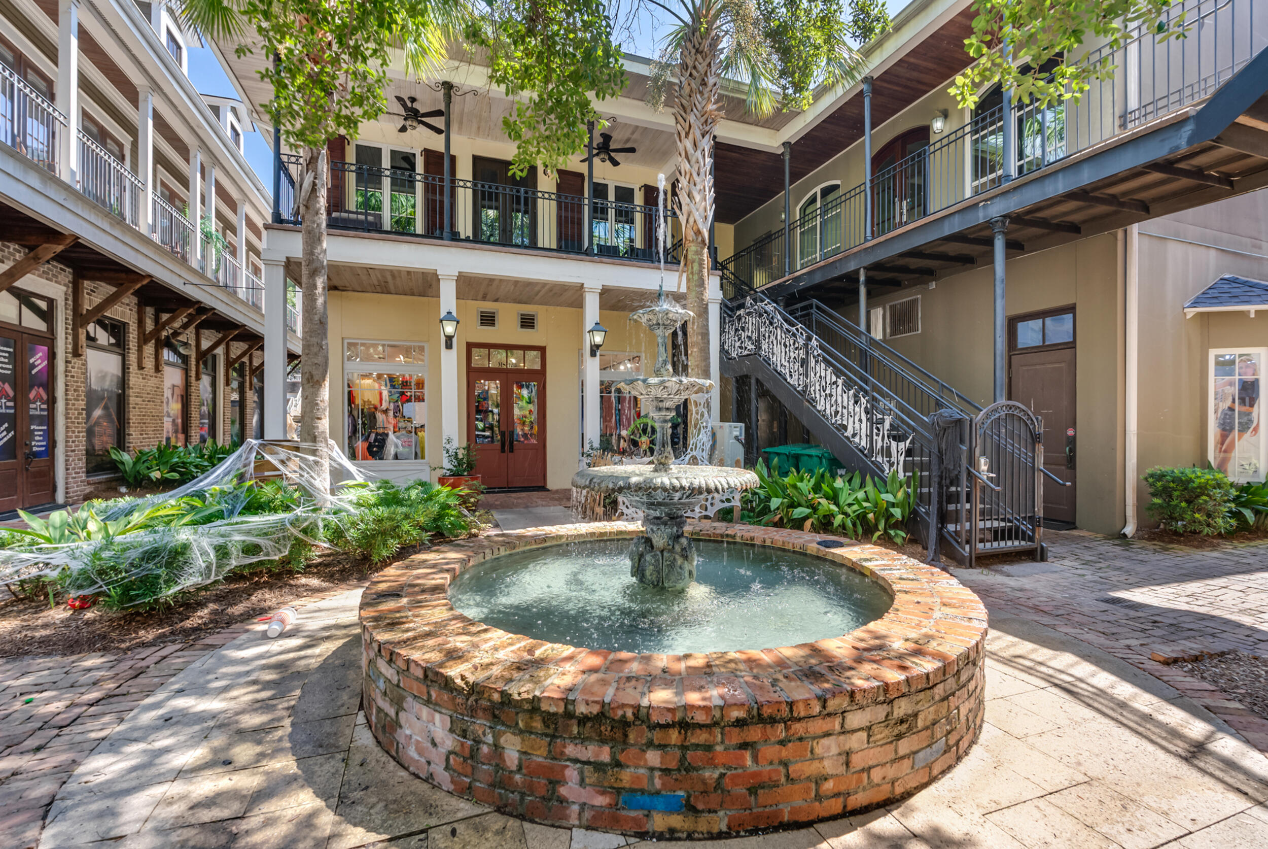 LUAU I - Residential