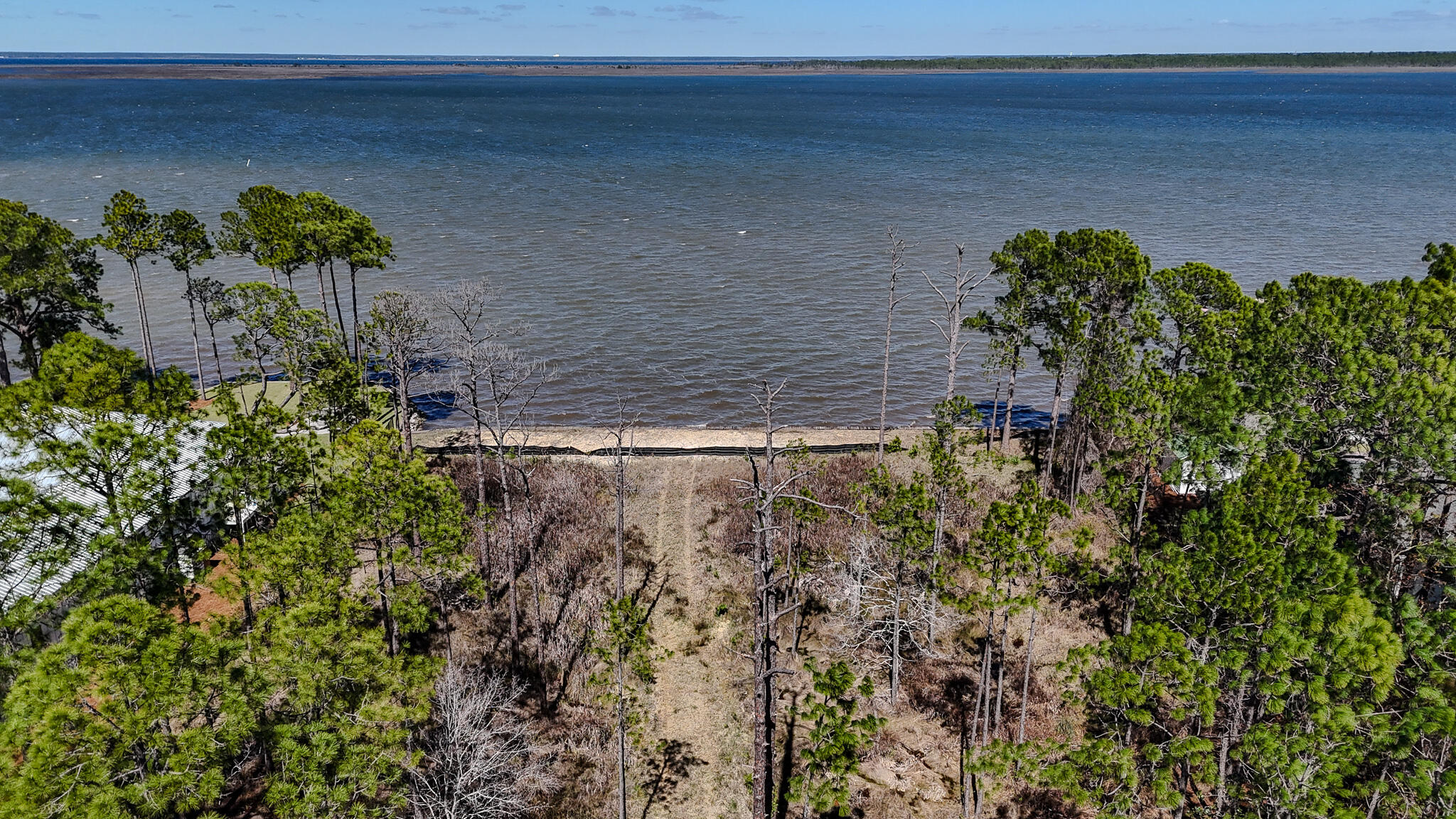 WOODLAND BAYOU ESTATES - Land